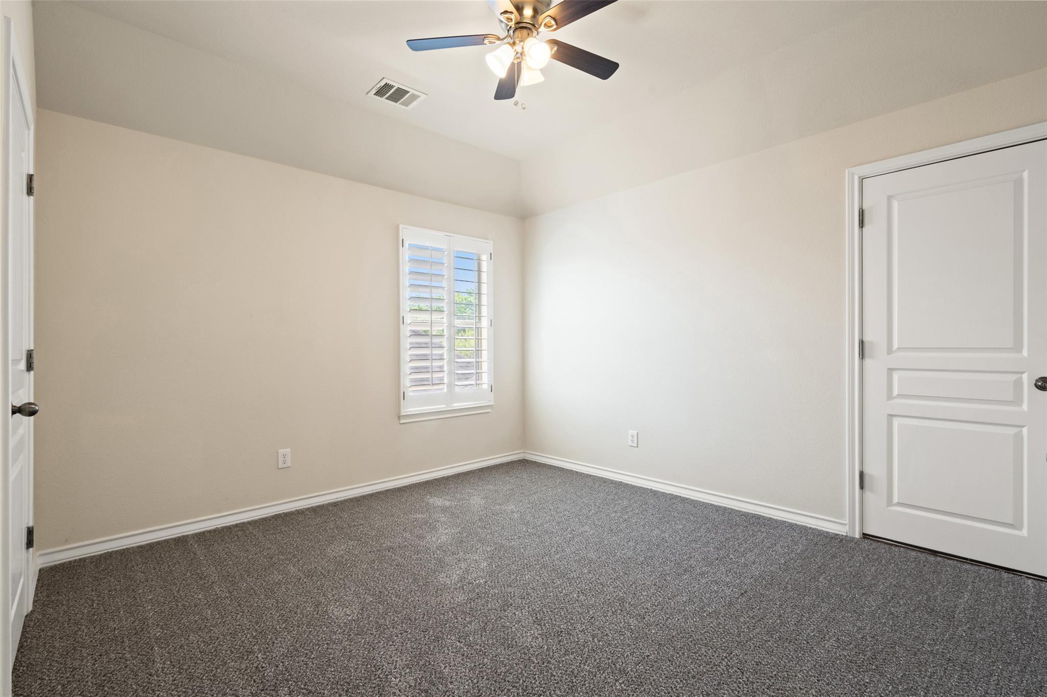 304 Las Colinas Dr, Georgetown, TX 78628