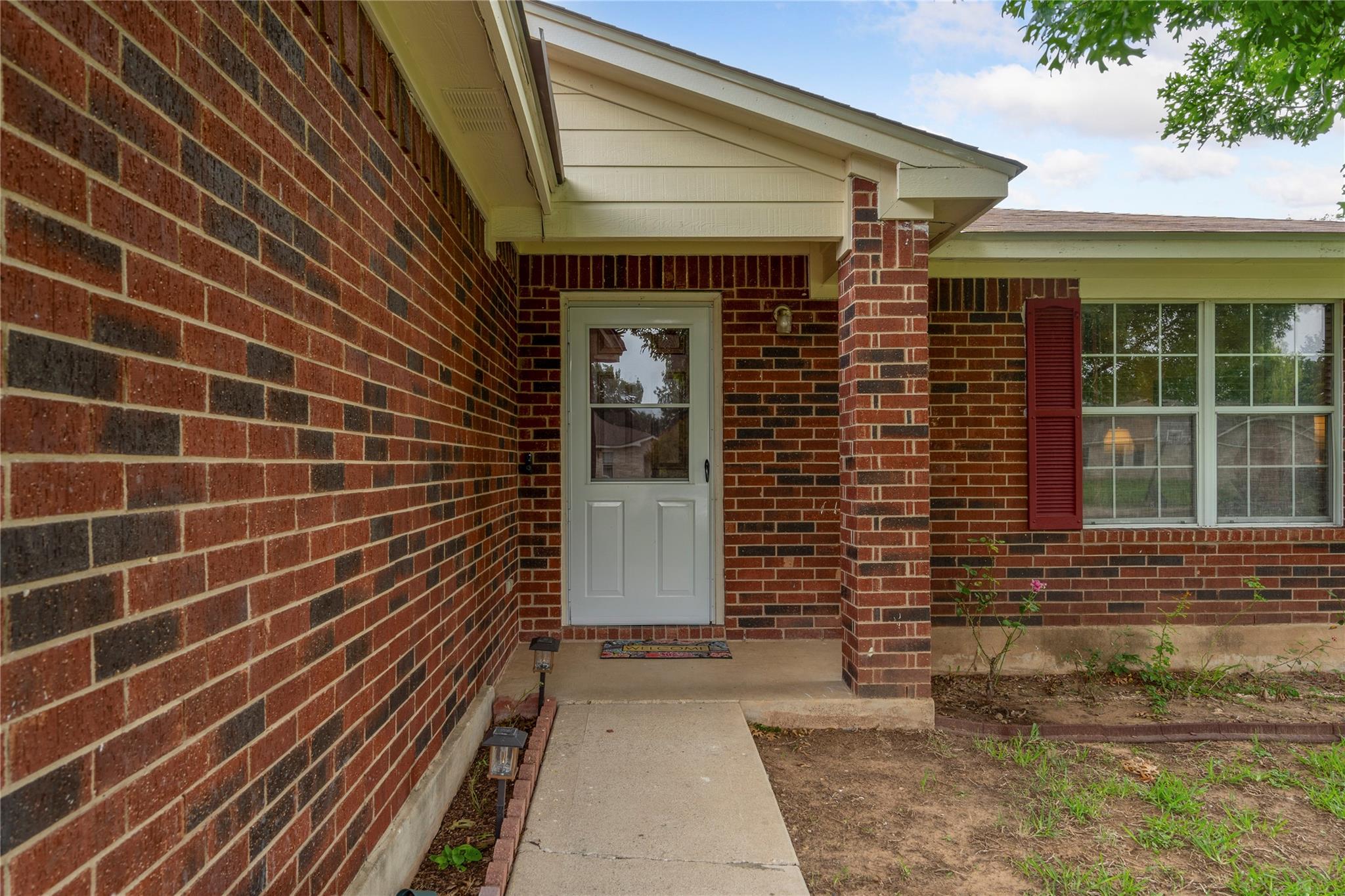 120 Grant Way, Kyle, TX 78640