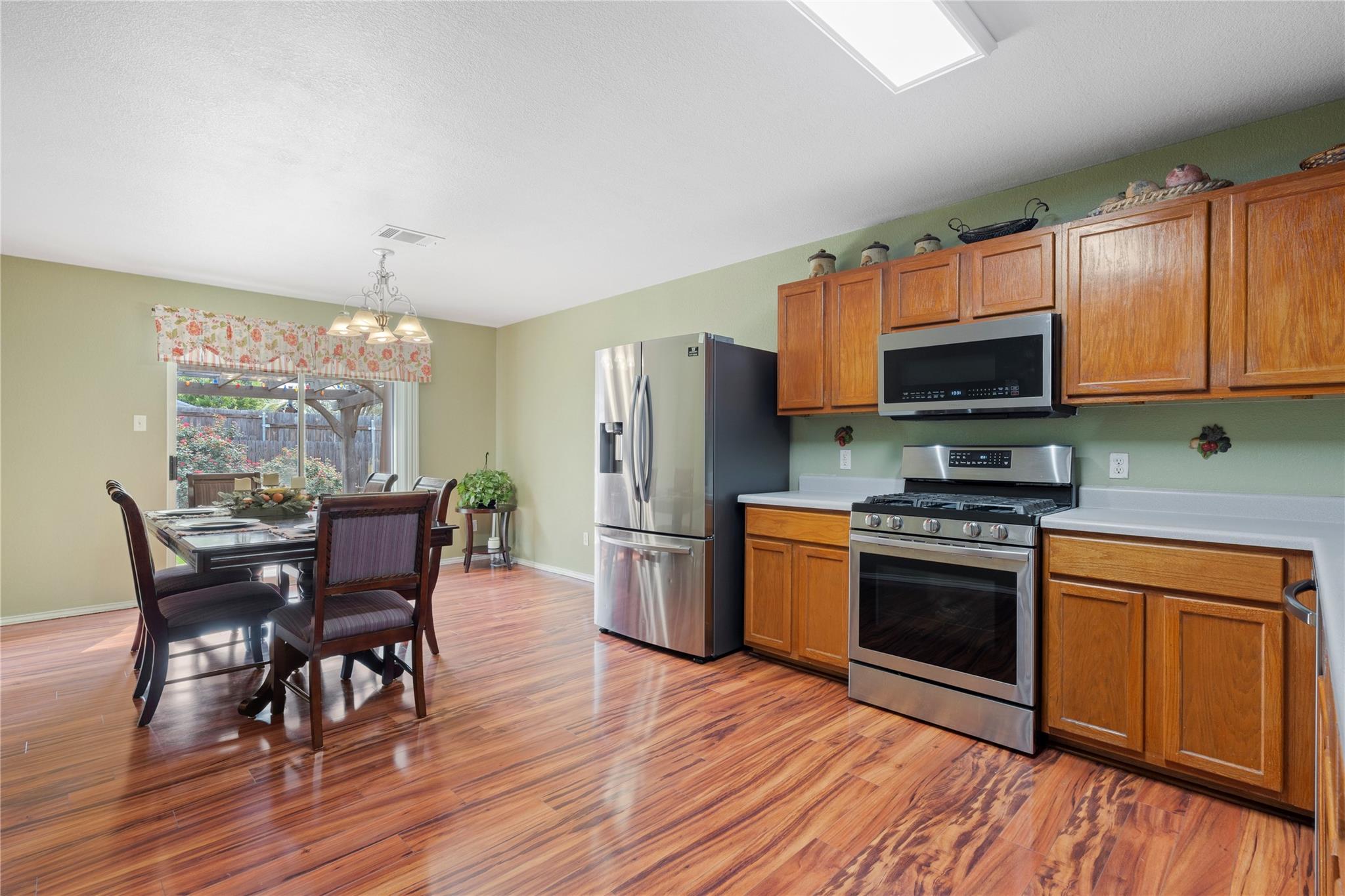 120 Grant Way, Kyle, TX 78640