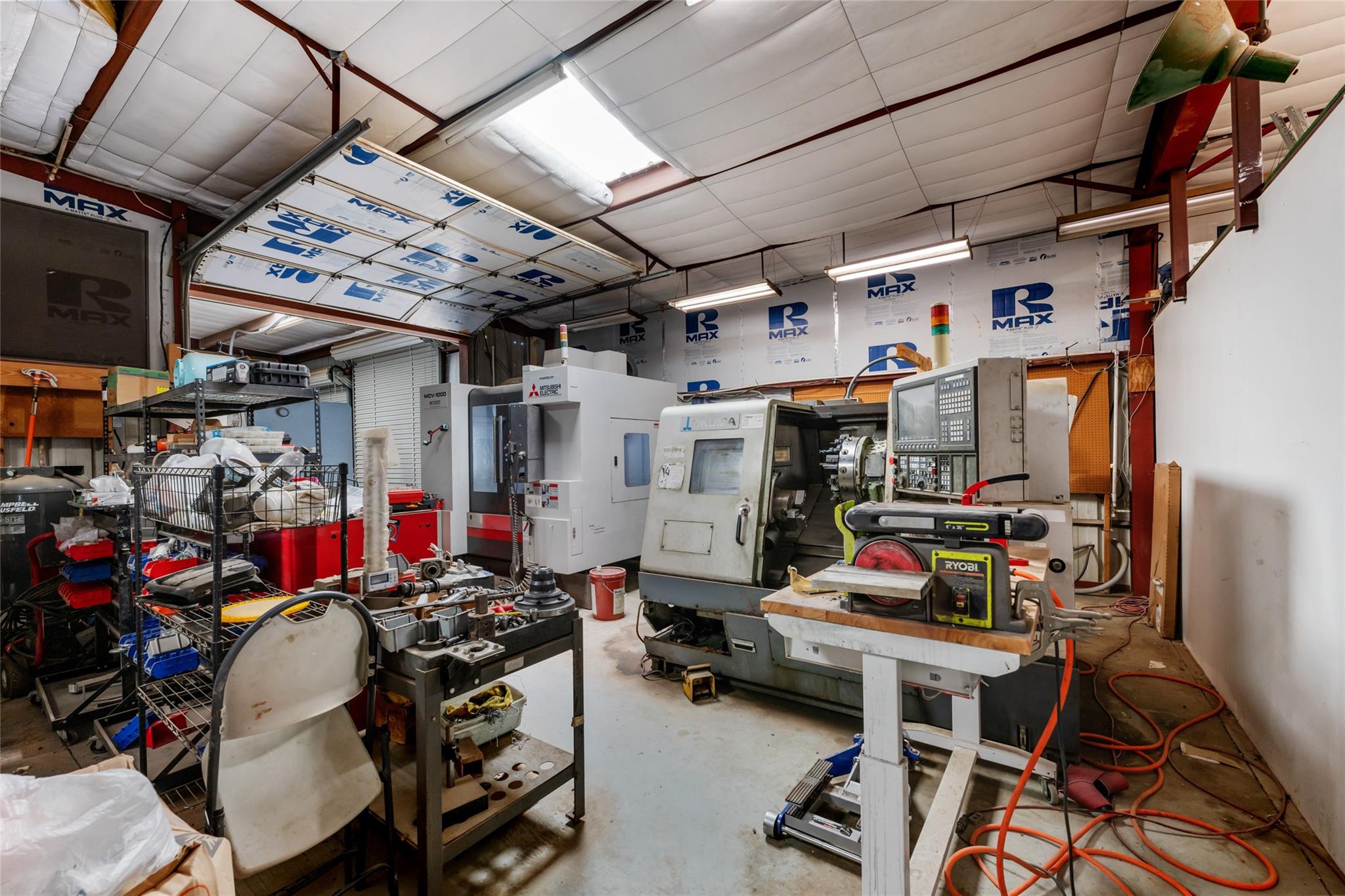 21511 W STATE HY 71 W, Spicewood, TX 78669