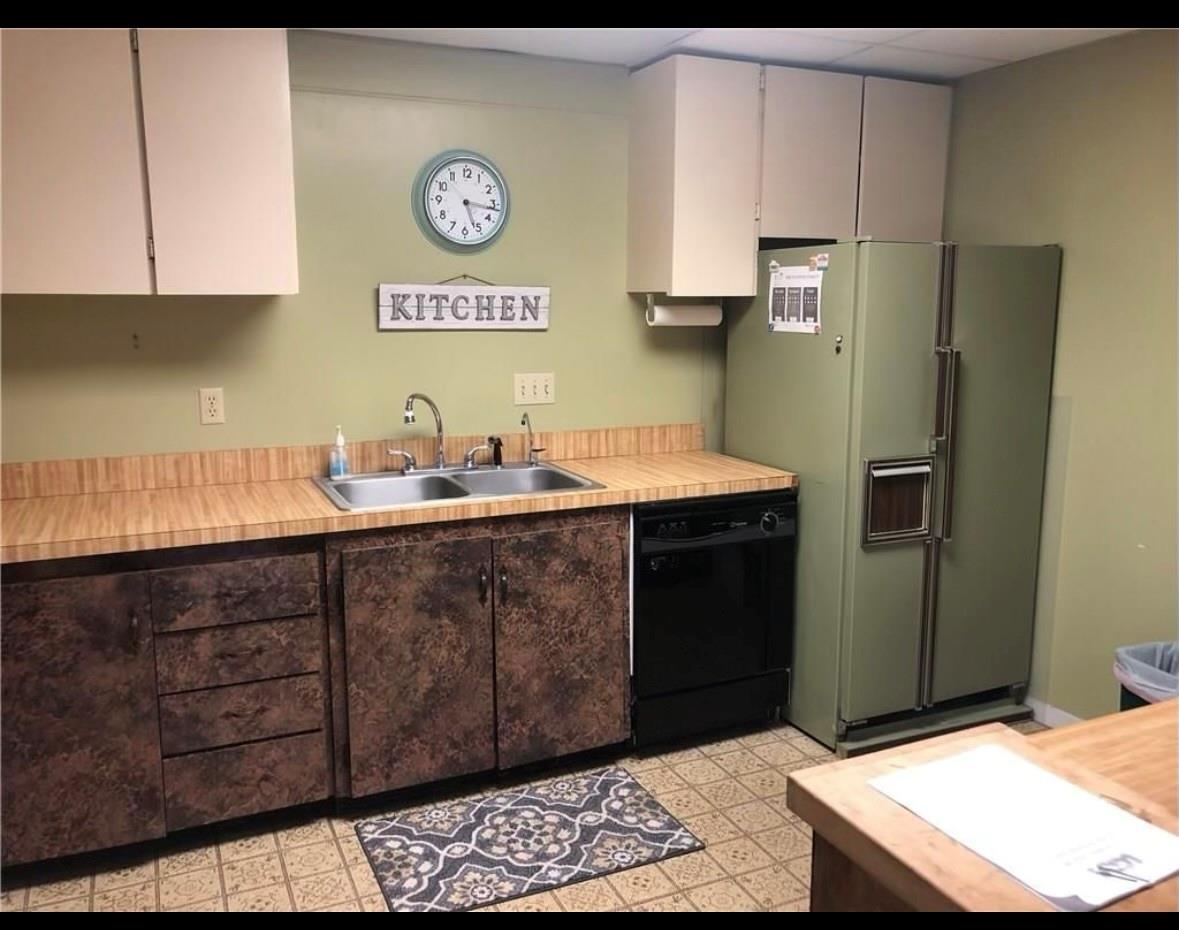 21511 W STATE HY 71 W, Spicewood, TX 78669