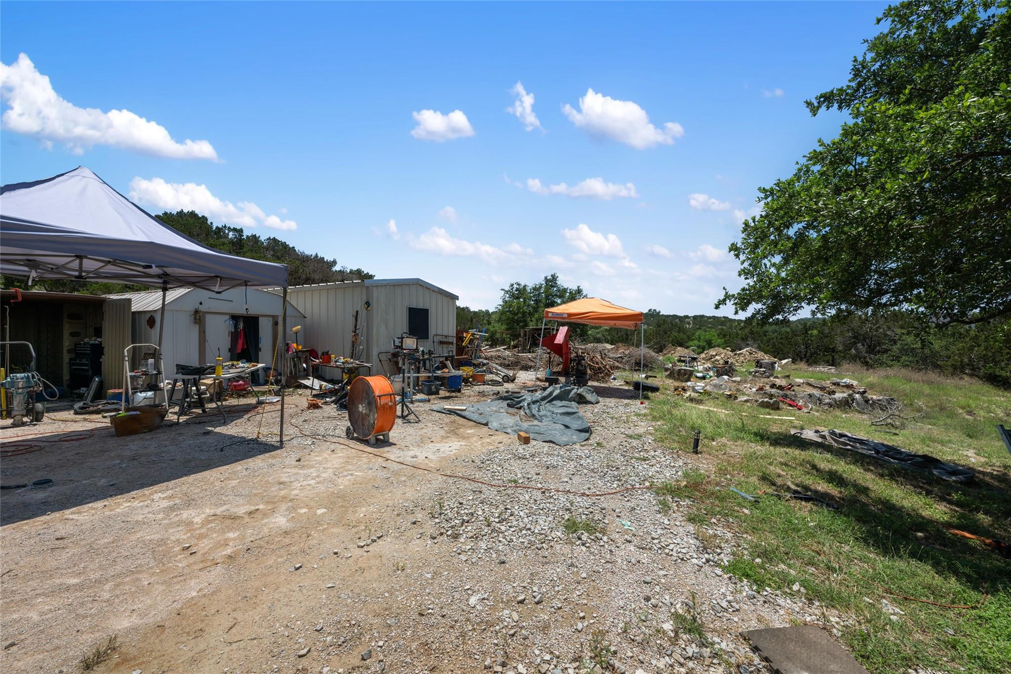 21511 W STATE HY 71 W, Spicewood, TX 78669