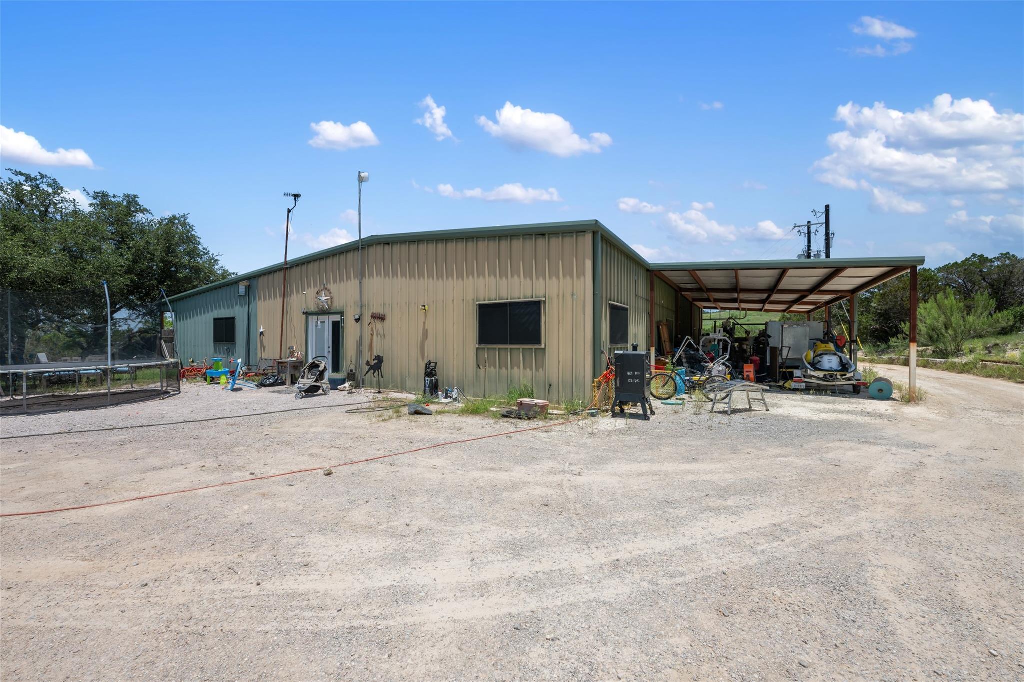 21511 W STATE HY 71 W, Spicewood, TX 78669
