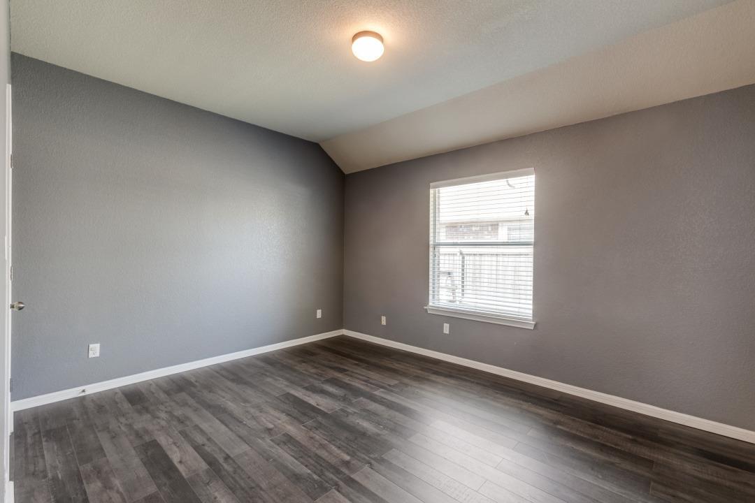253 Lear Ave, Buda, TX 78610