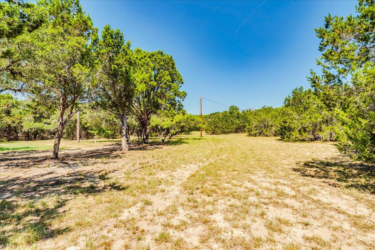 901 Todo Ln, Driftwood, TX 78619