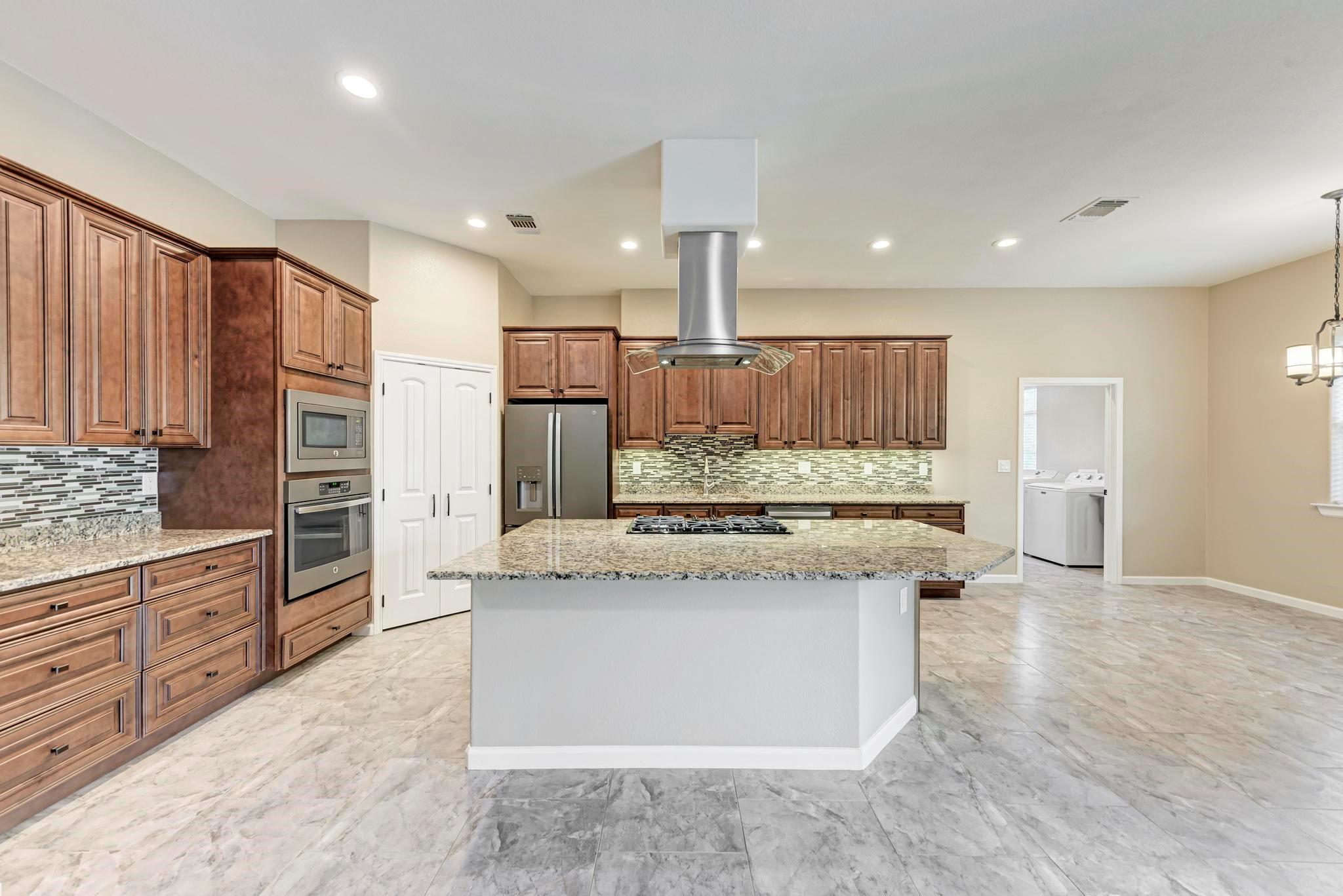 101 Lost Buck, Horseshoe Bay, TX 78657
