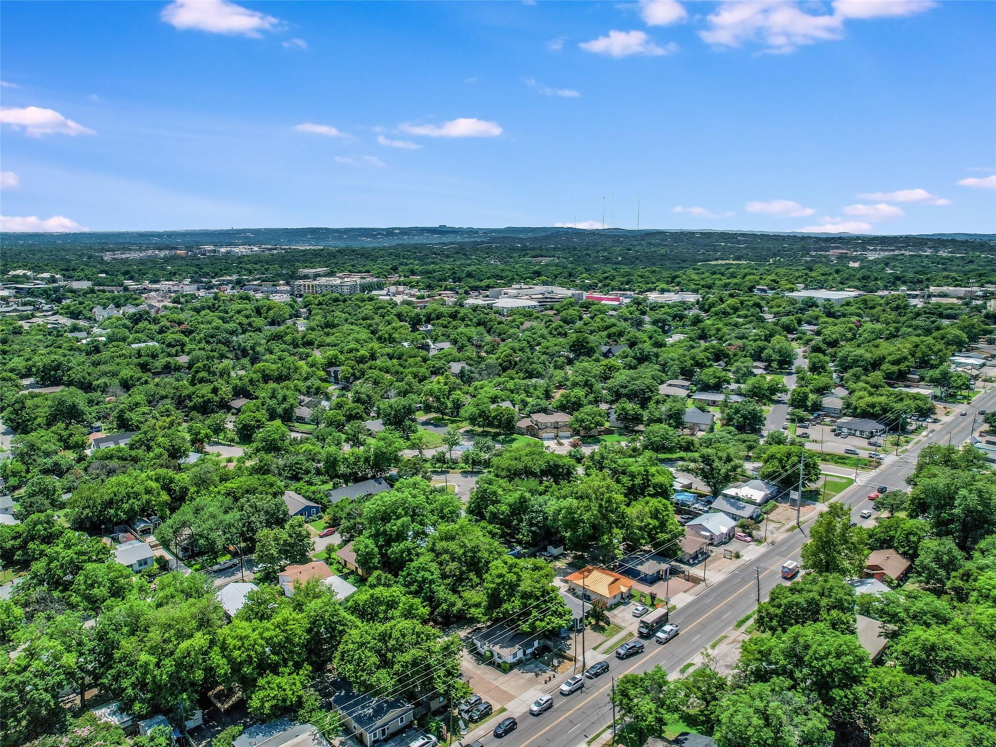 1509 W Koenig Ln, Austin, TX 78756