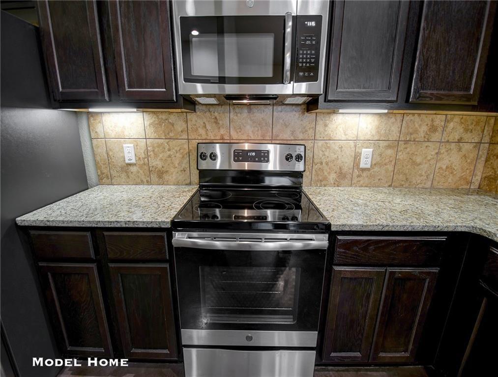 379 JOANNE Loop # A & B, Buda, TX 78610