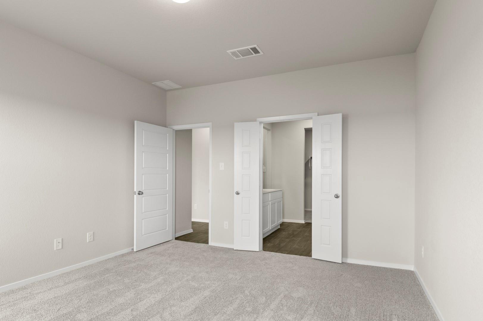 2431 Winding Creek Rd, Kyle, TX 78640