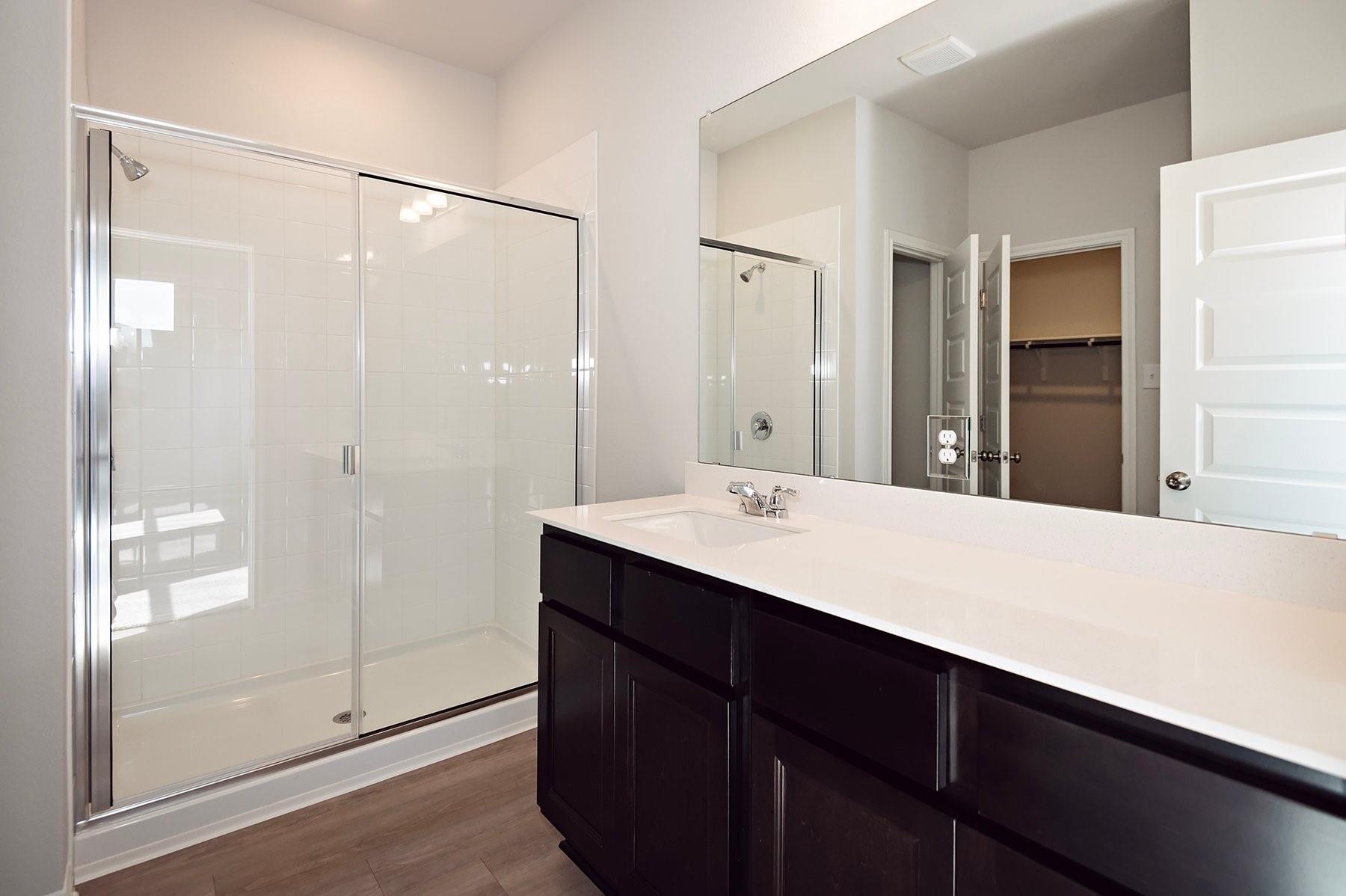 240 Alcatraz Loop, Jarrell, TX 76537