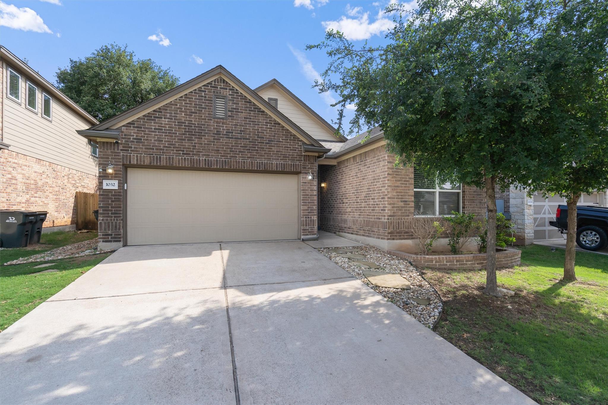 1032 Clove Hitch Dr, Georgetown, TX 78633