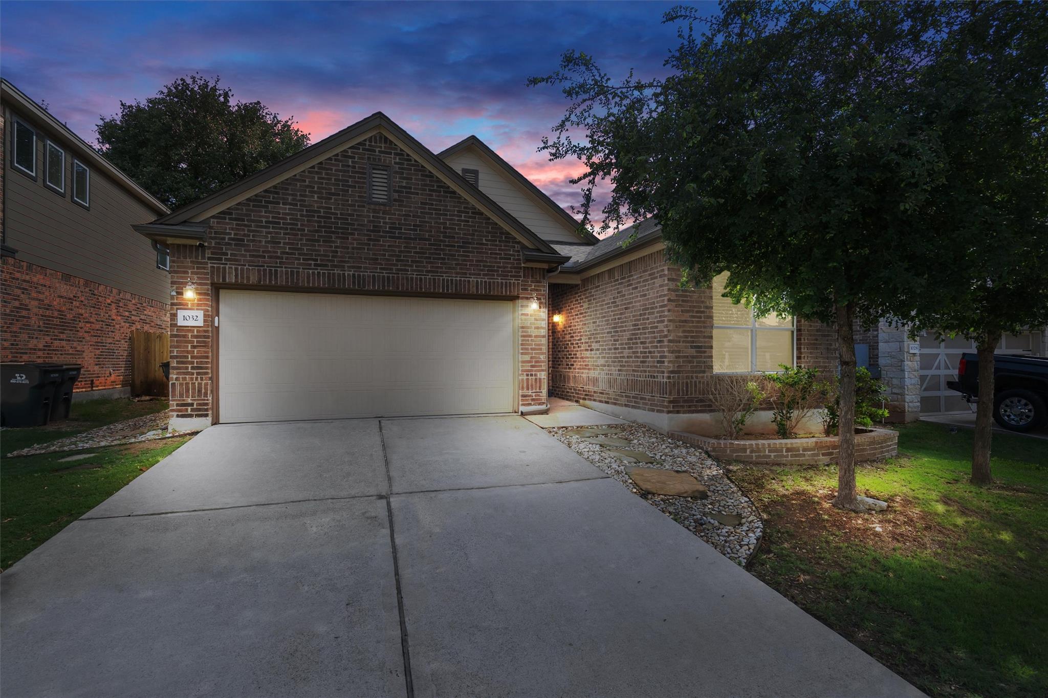 1032 Clove Hitch Dr, Georgetown, TX 78633