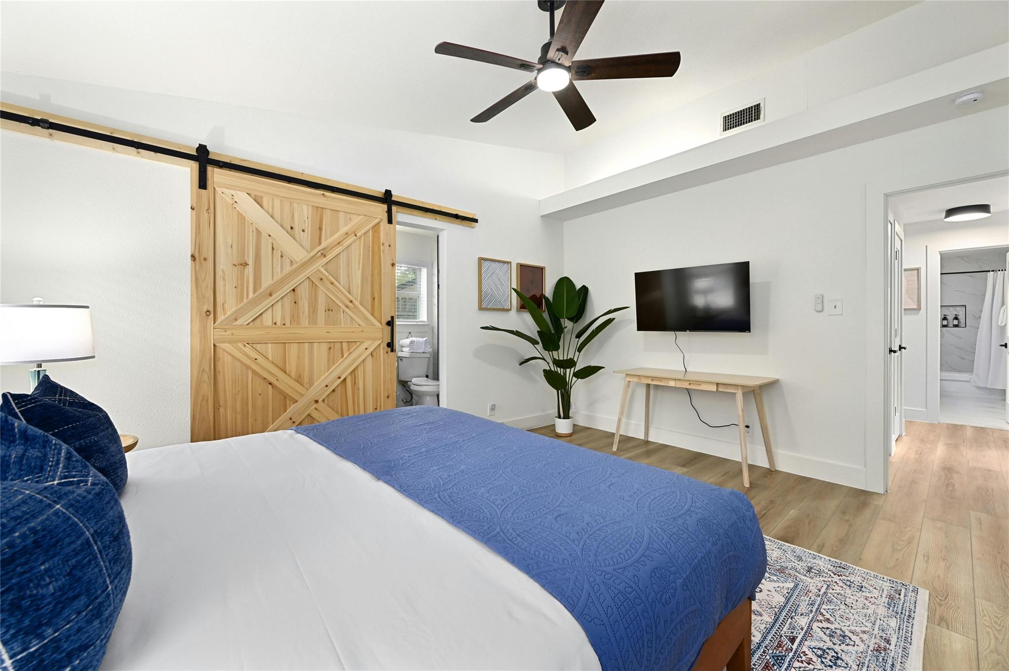 9414 Meadow Vale, Austin, TX 78758