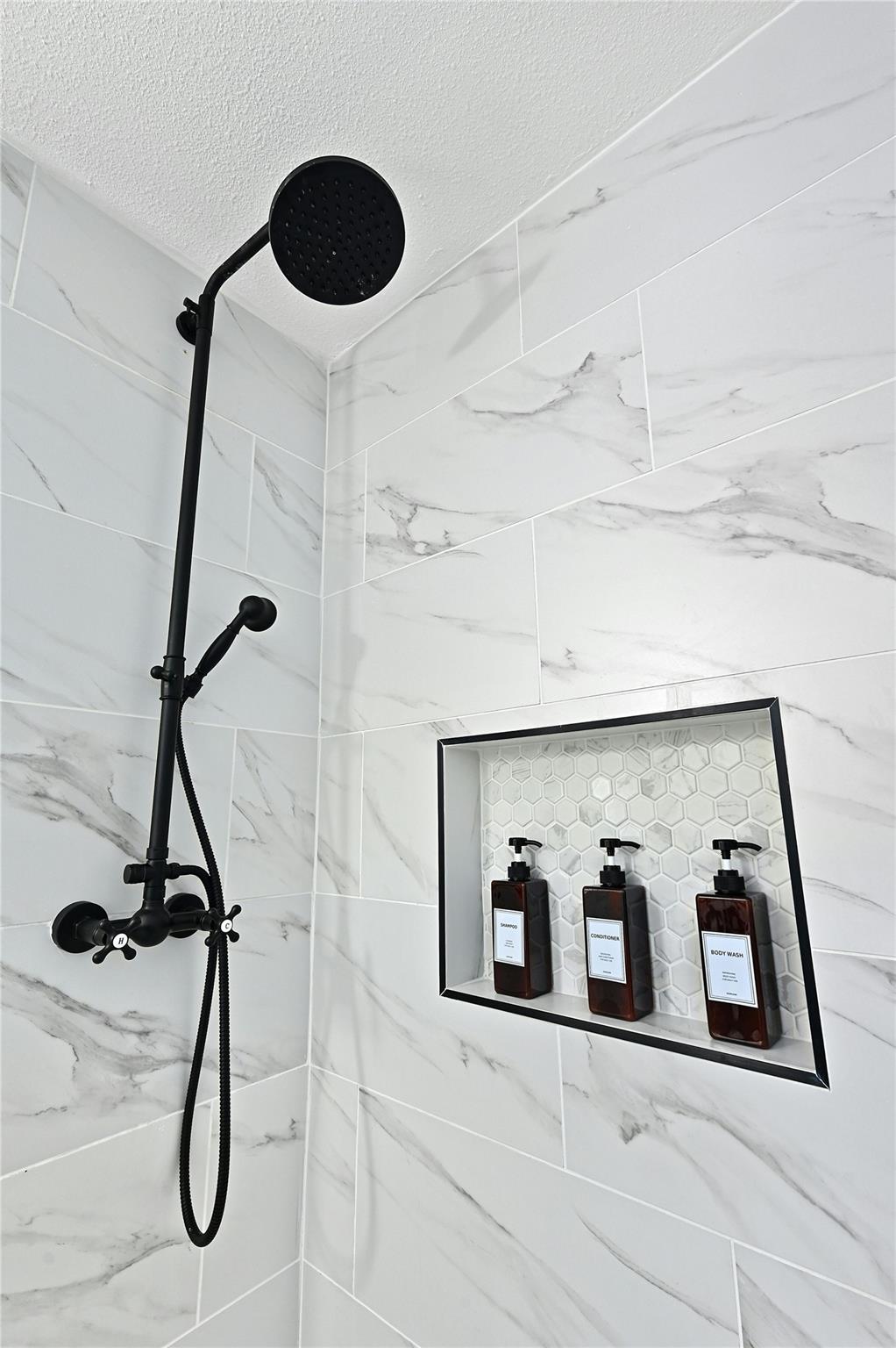 9414 Meadow Vale, Austin, TX 78758