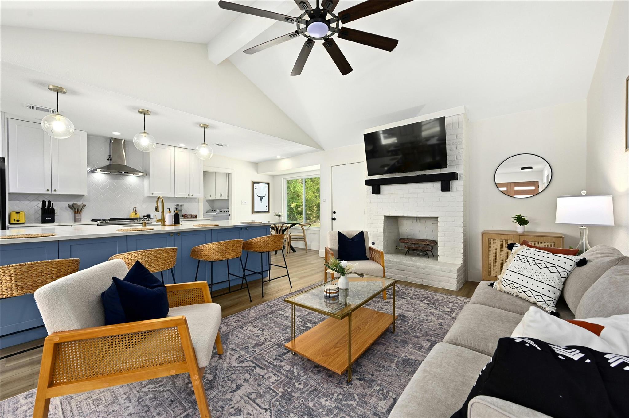 9414 Meadow Vale, Austin, TX 78758