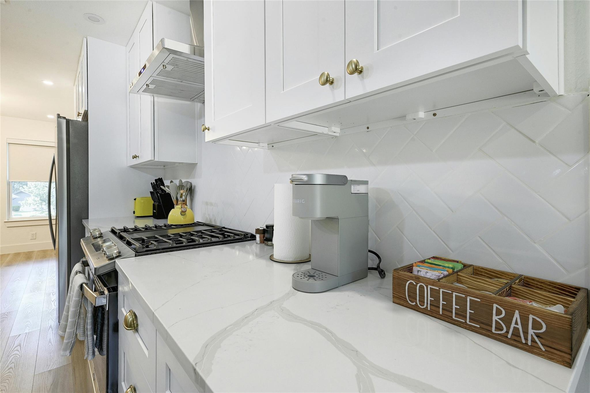 9414 Meadow Vale, Austin, TX 78758