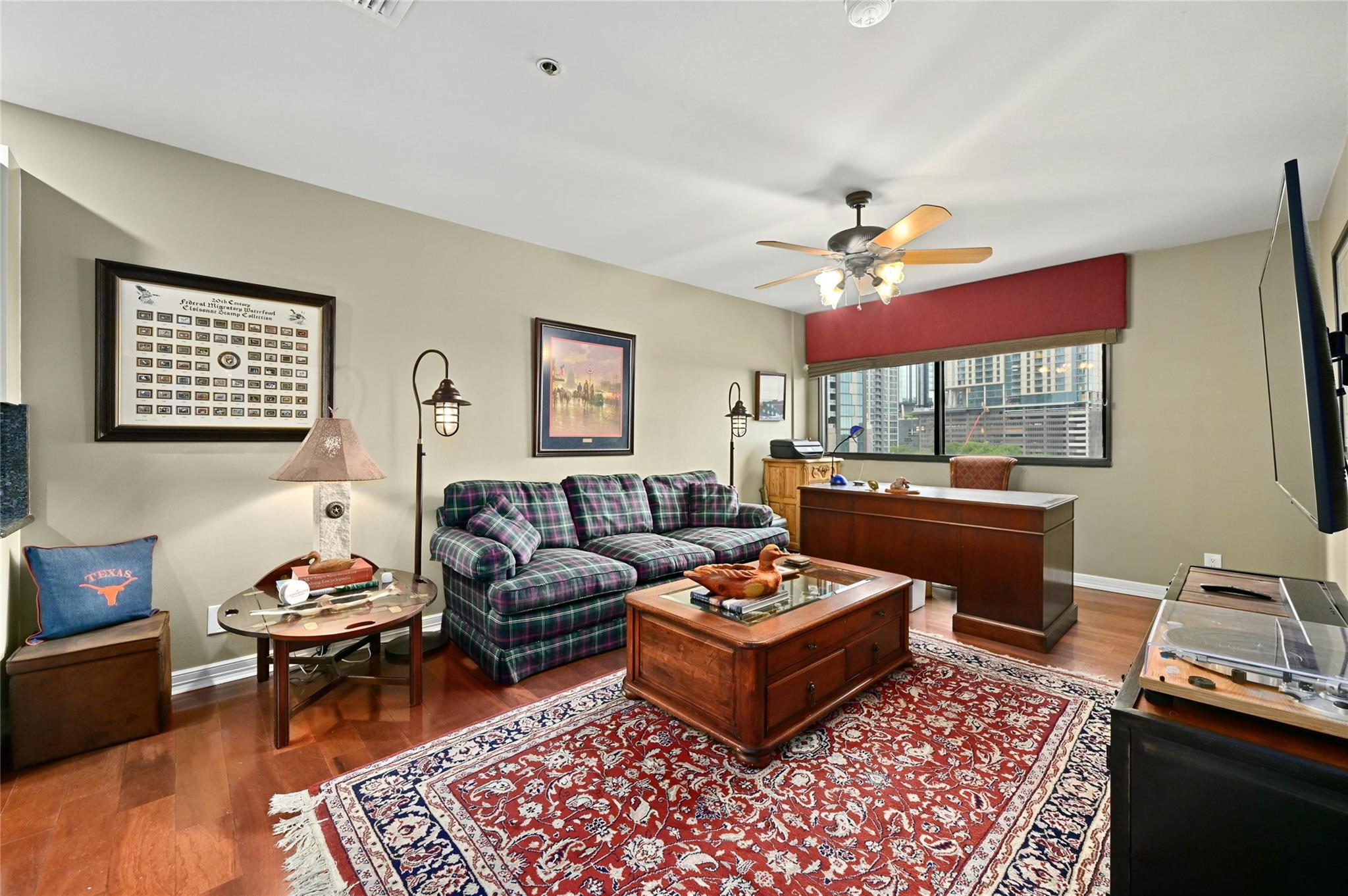 40 N Interstate Highway 35 # 8C1, Austin, TX 78701