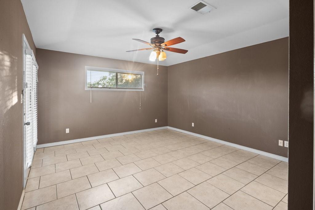 502A Hi Circle West, Horseshoe Bay, TX 78657