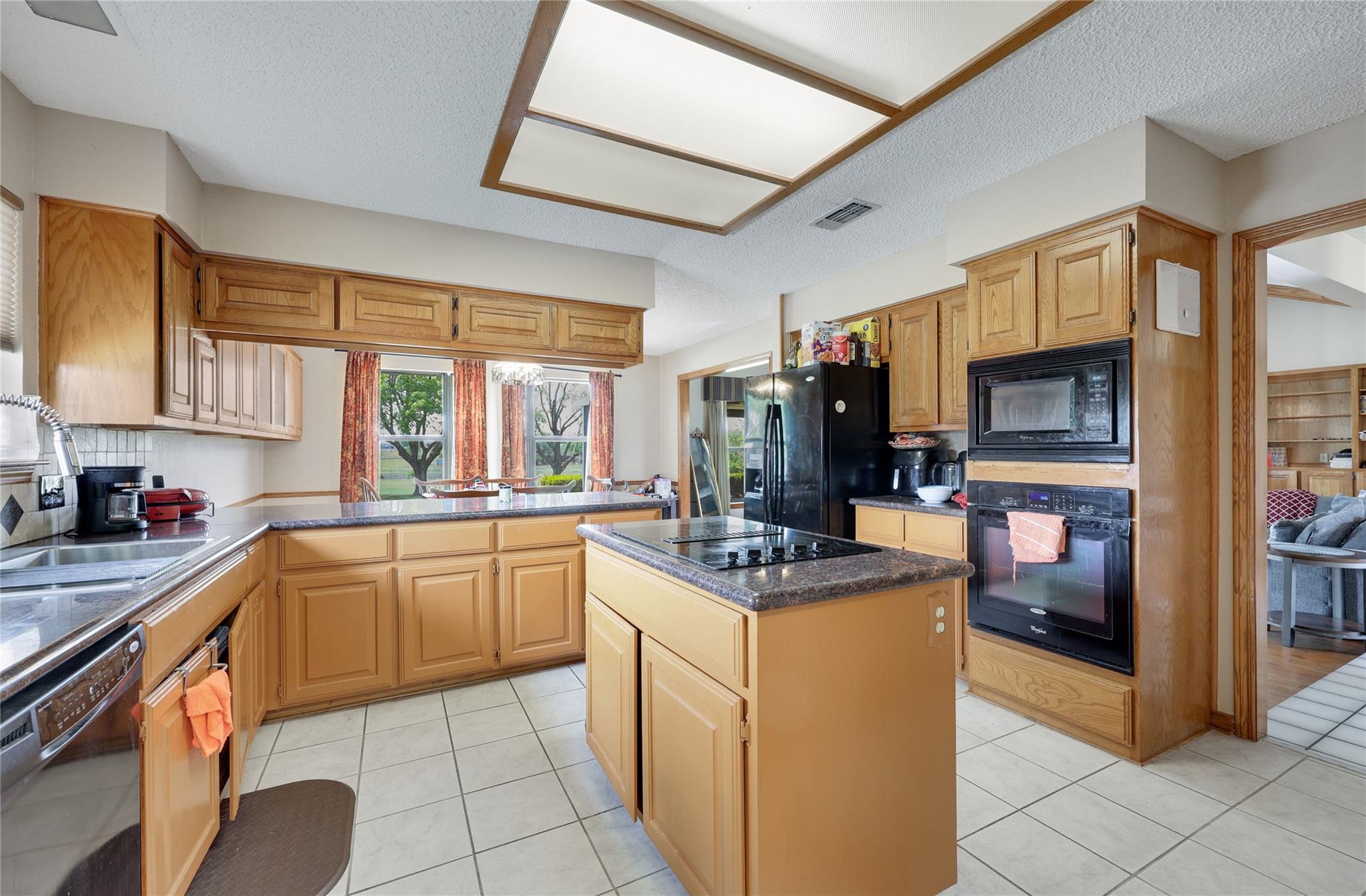 1931 Rowe Loop, Pflugerville, TX 78660