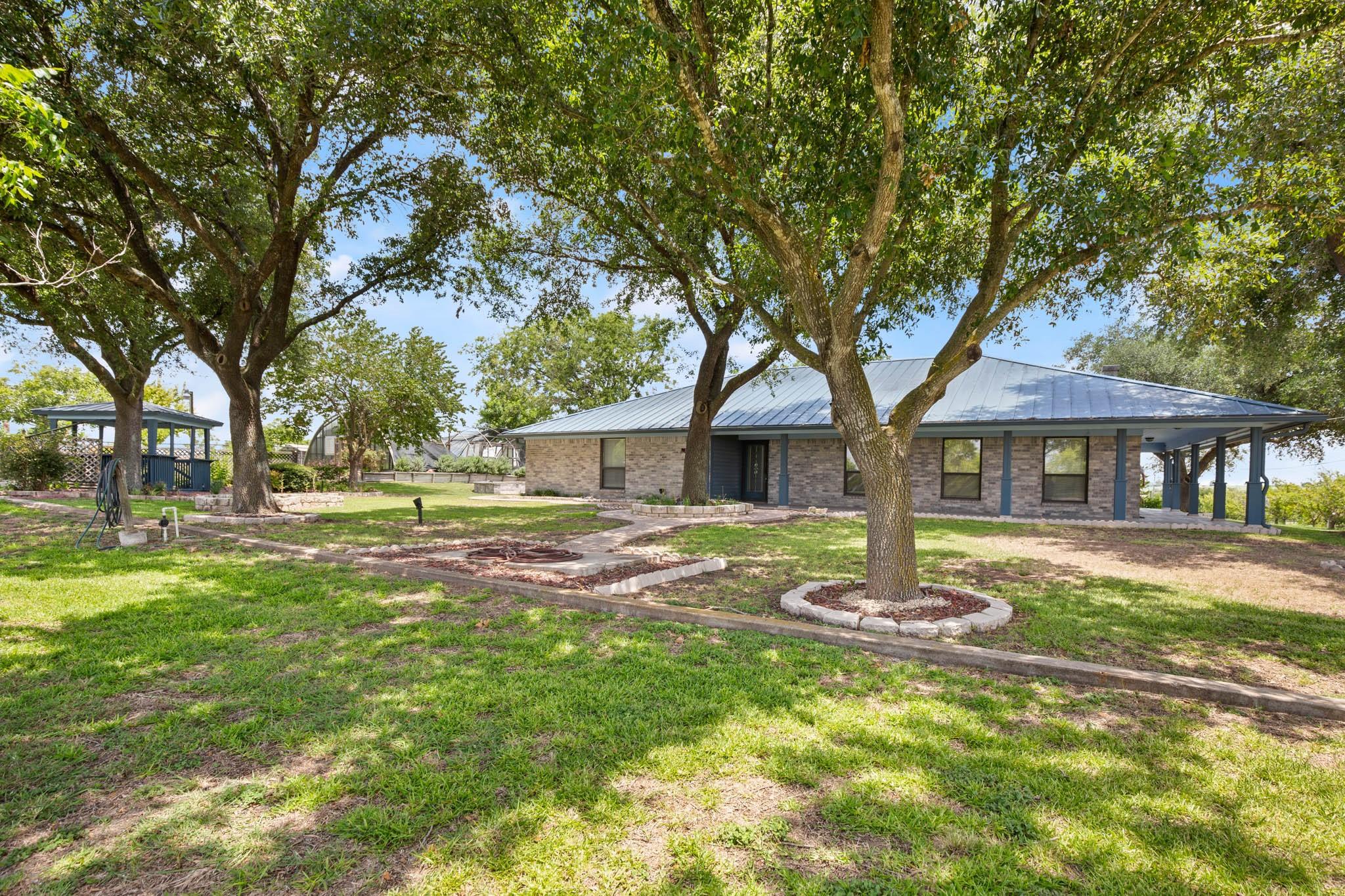 8712 Cele Rd # 1, Manor, TX 78653