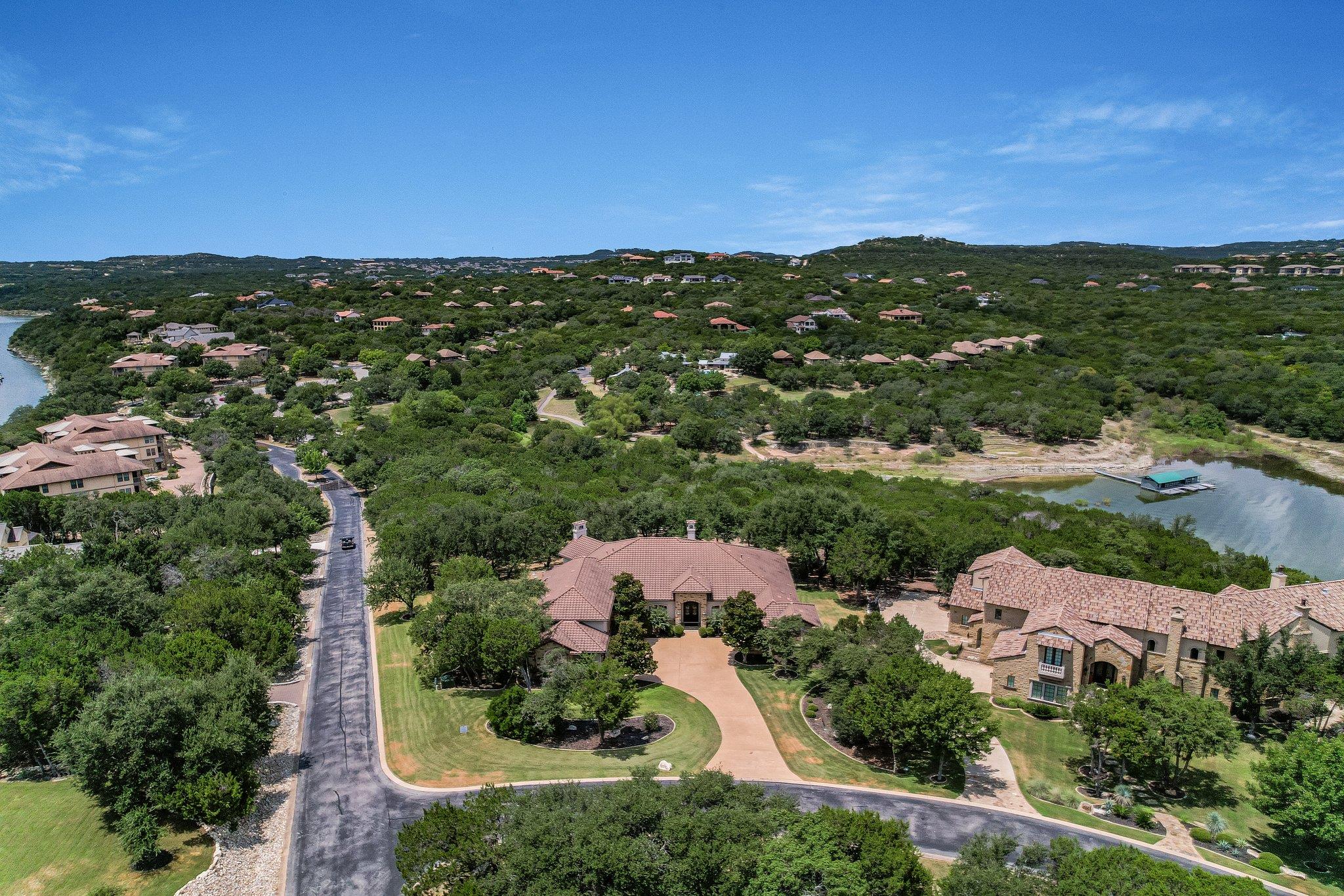 6000 Lantern View Dr, Jonestown, TX 78645