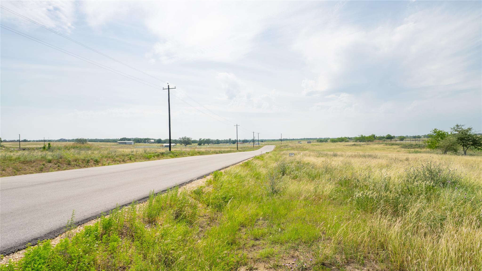 300 ALTIDORE Ave, Dale, TX 78616