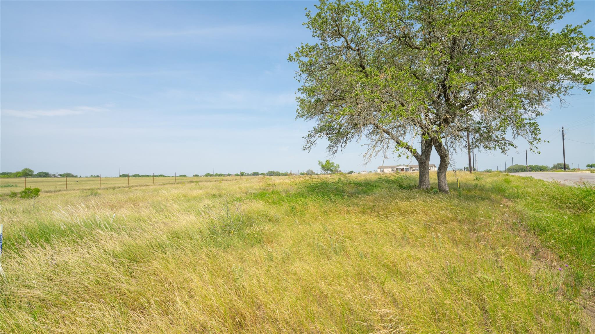 300 ALTIDORE Ave, Dale, TX 78616