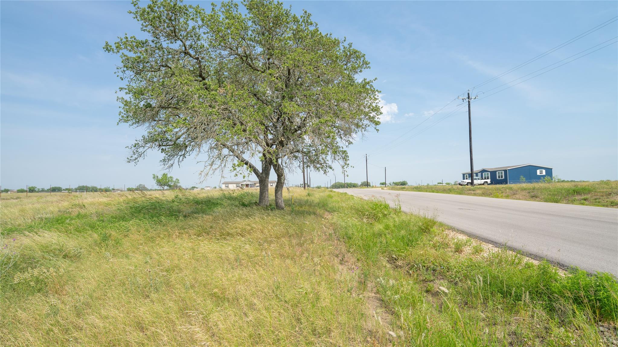300 ALTIDORE Ave, Dale, TX 78616