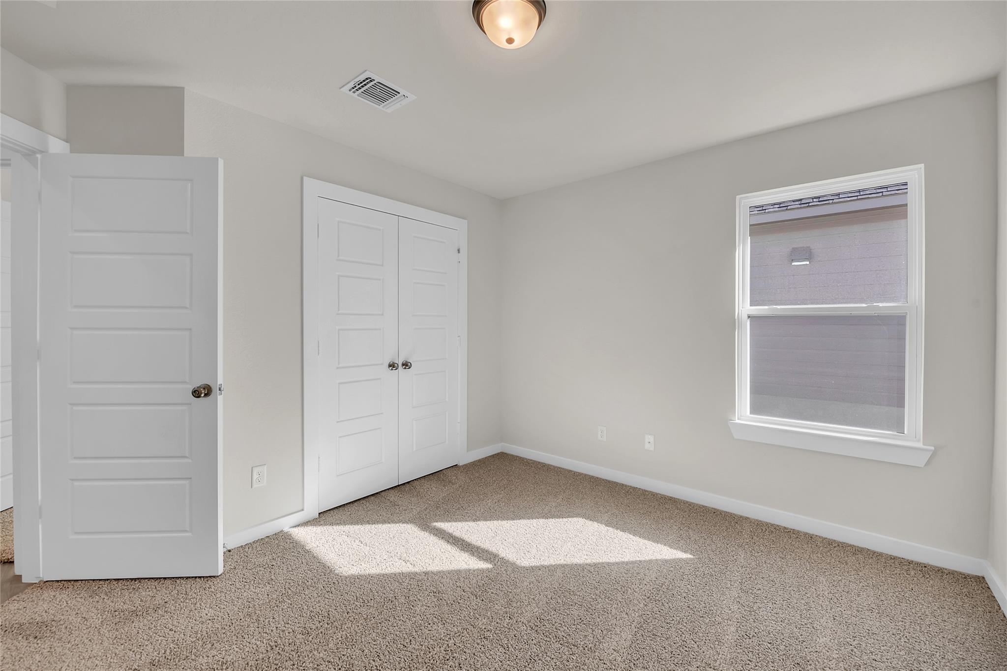 121 Walk Way, Jarrell, TX 76537