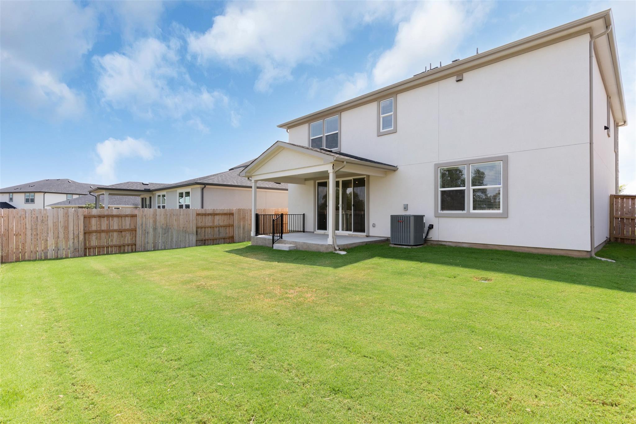 212 Torchwood Dr, Marble Falls, TX 78654