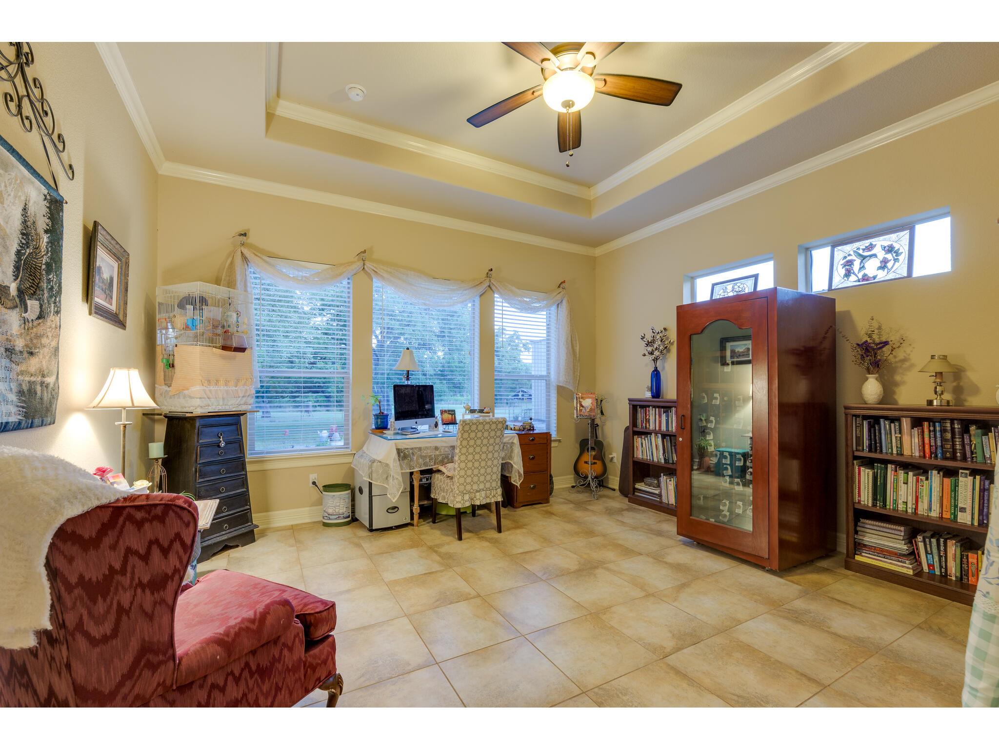 30201 Live Oak Trl, Georgetown, TX 78633