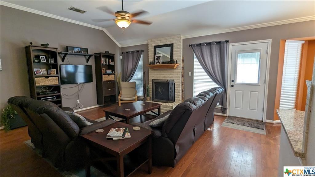 1301 Girard St, San Marcos, TX 78666