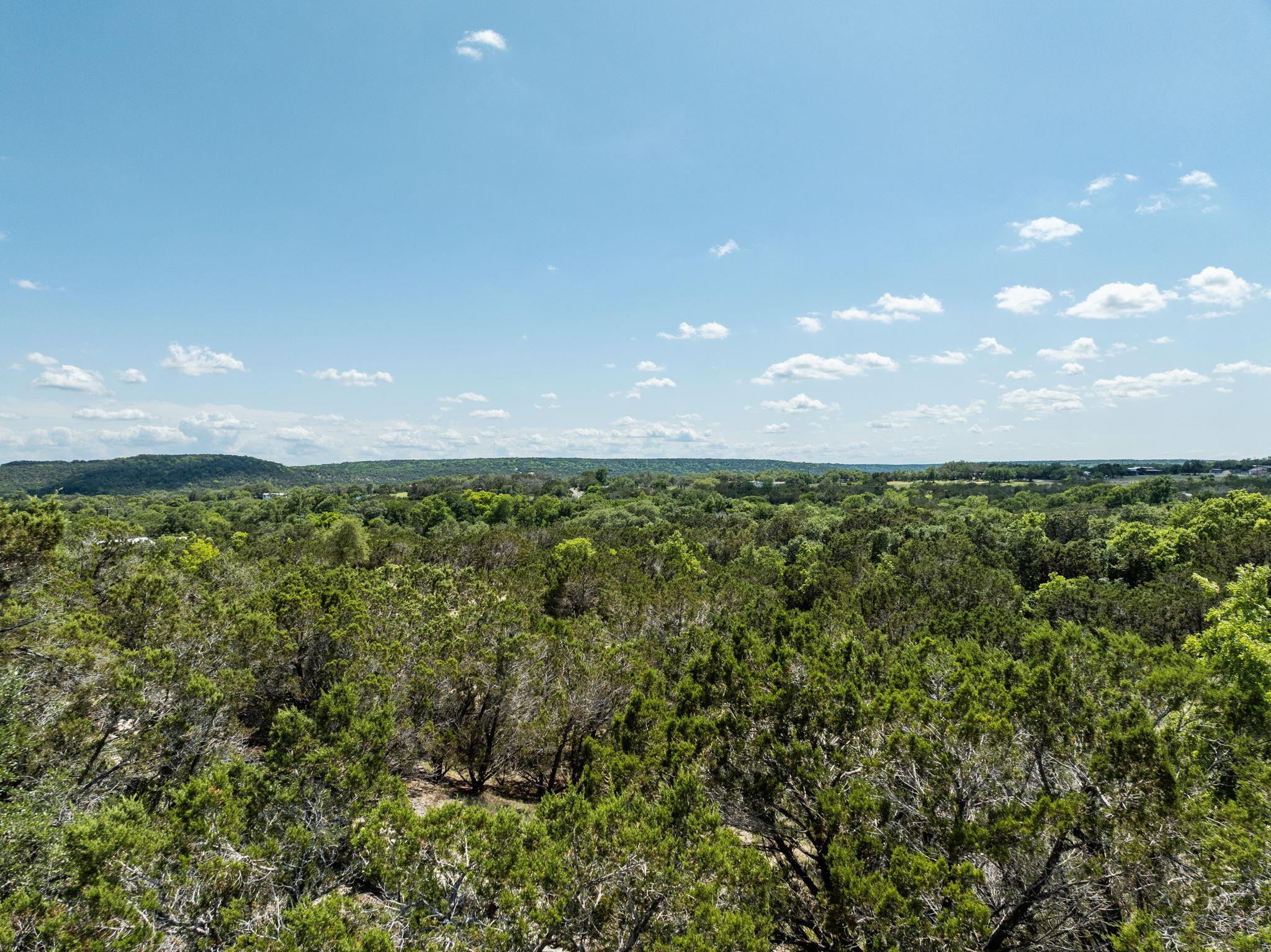 24906 Fawn Dr, Leander, TX 78641