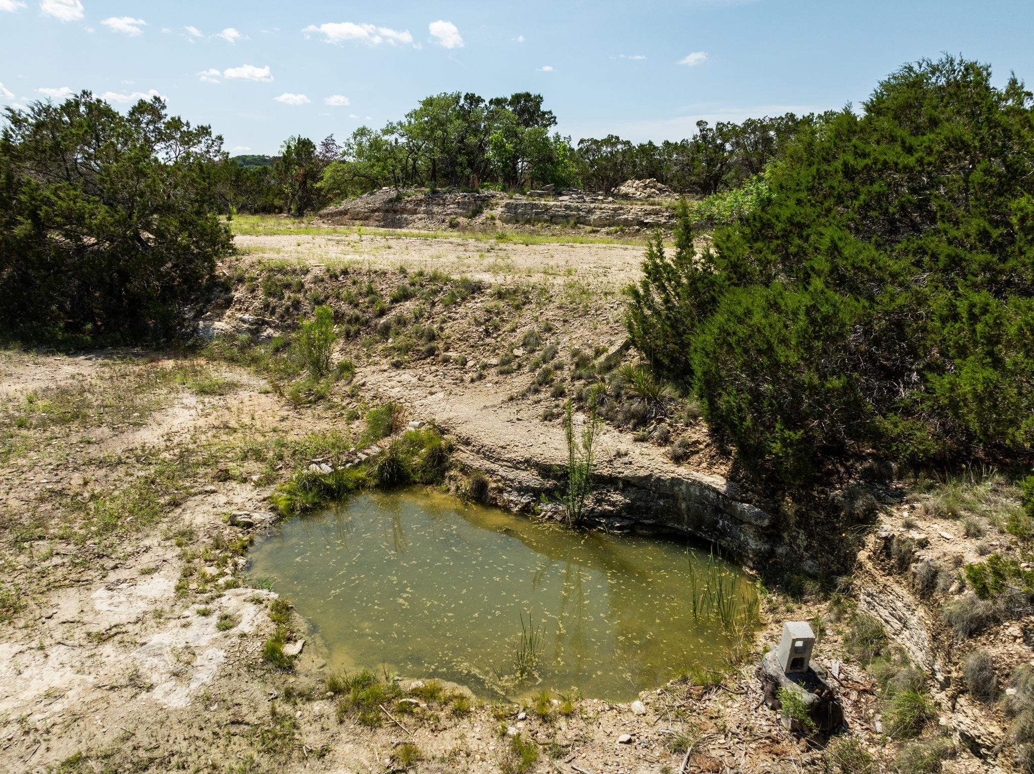 24906 Fawn Dr, Leander, TX 78641