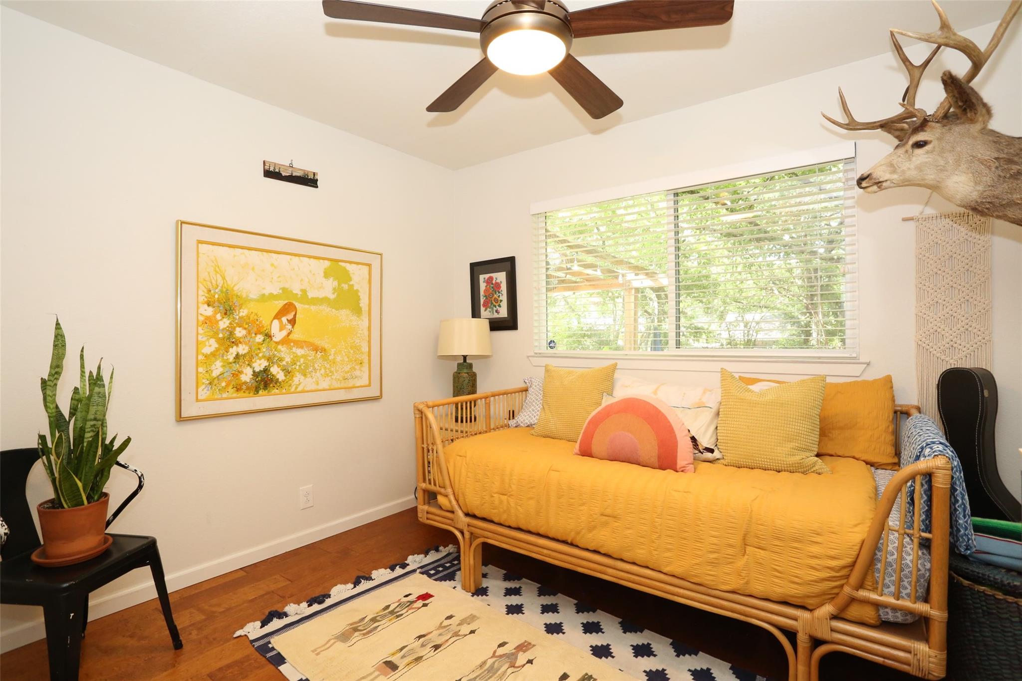 910 Emerald Wood Dr, Austin, TX 78745