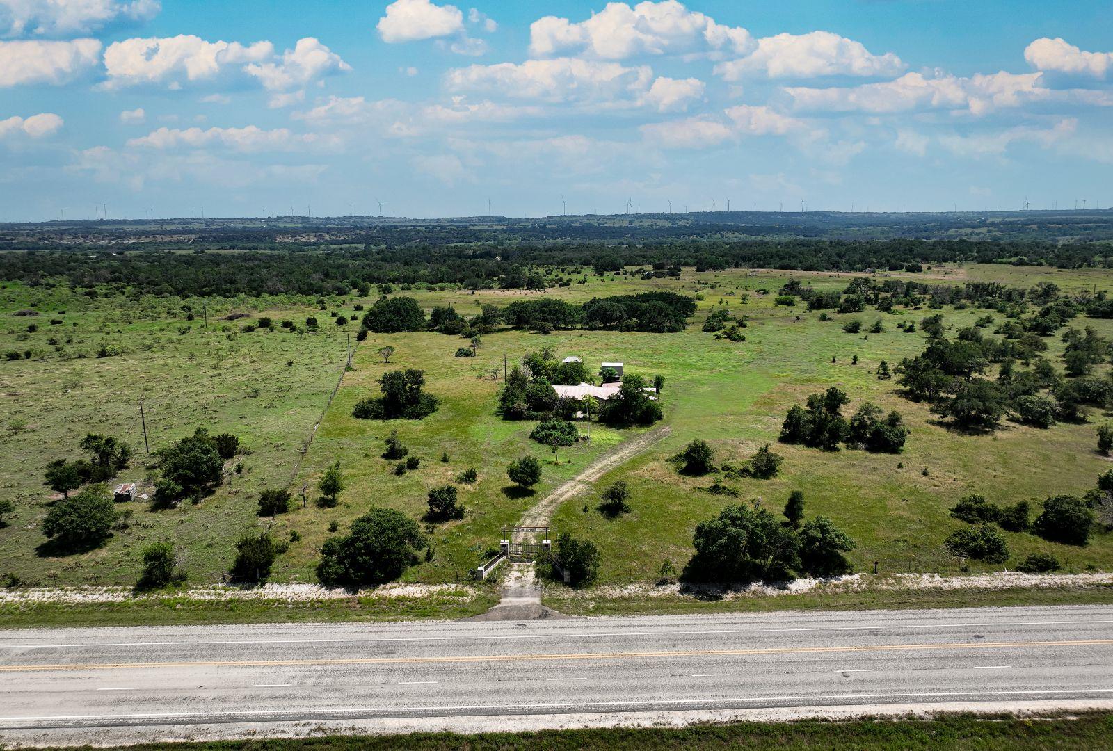 730 E HWY 84, Goldthwaite, TX 76844