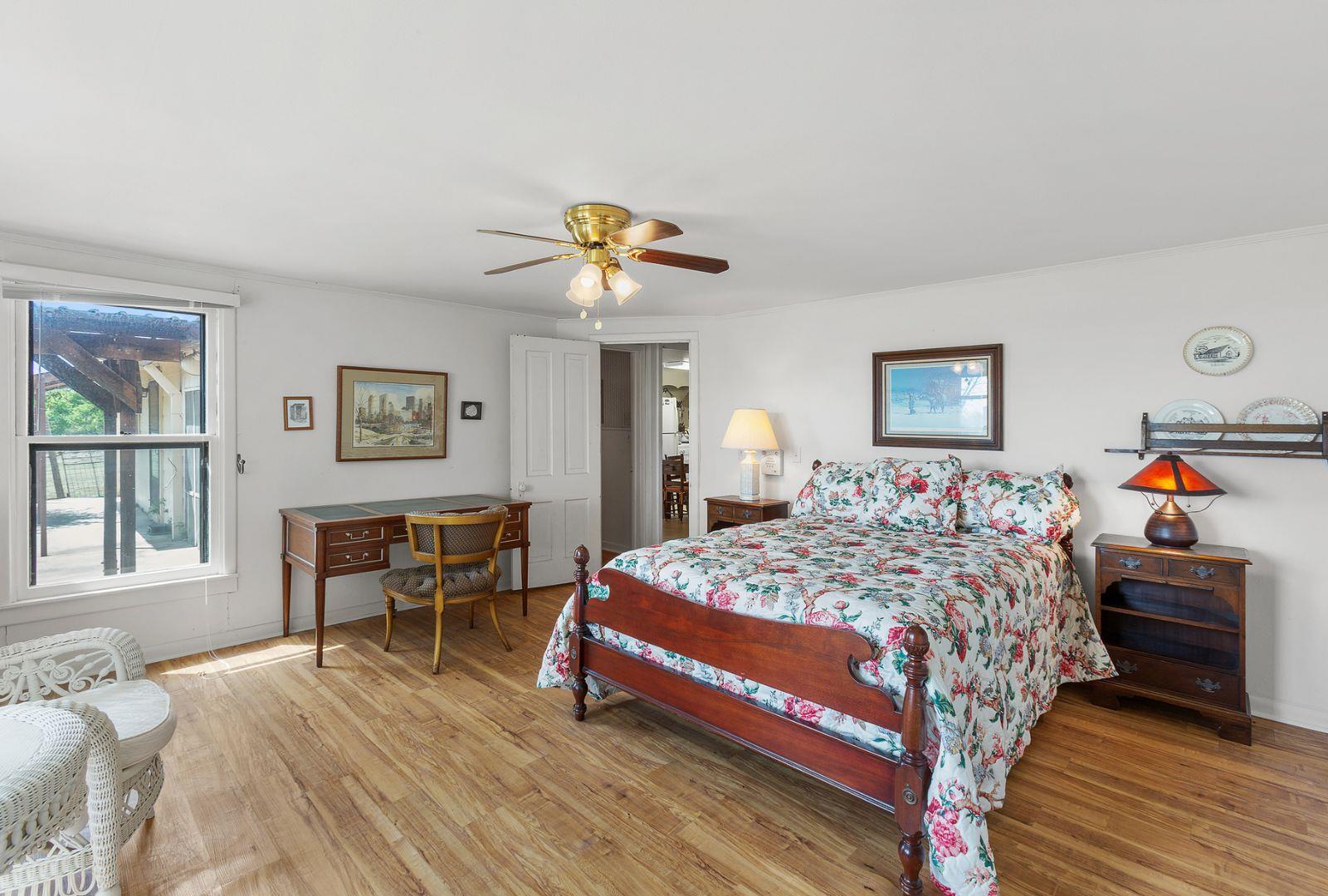 730 E US HWY 84, Goldthwaite, TX 76844