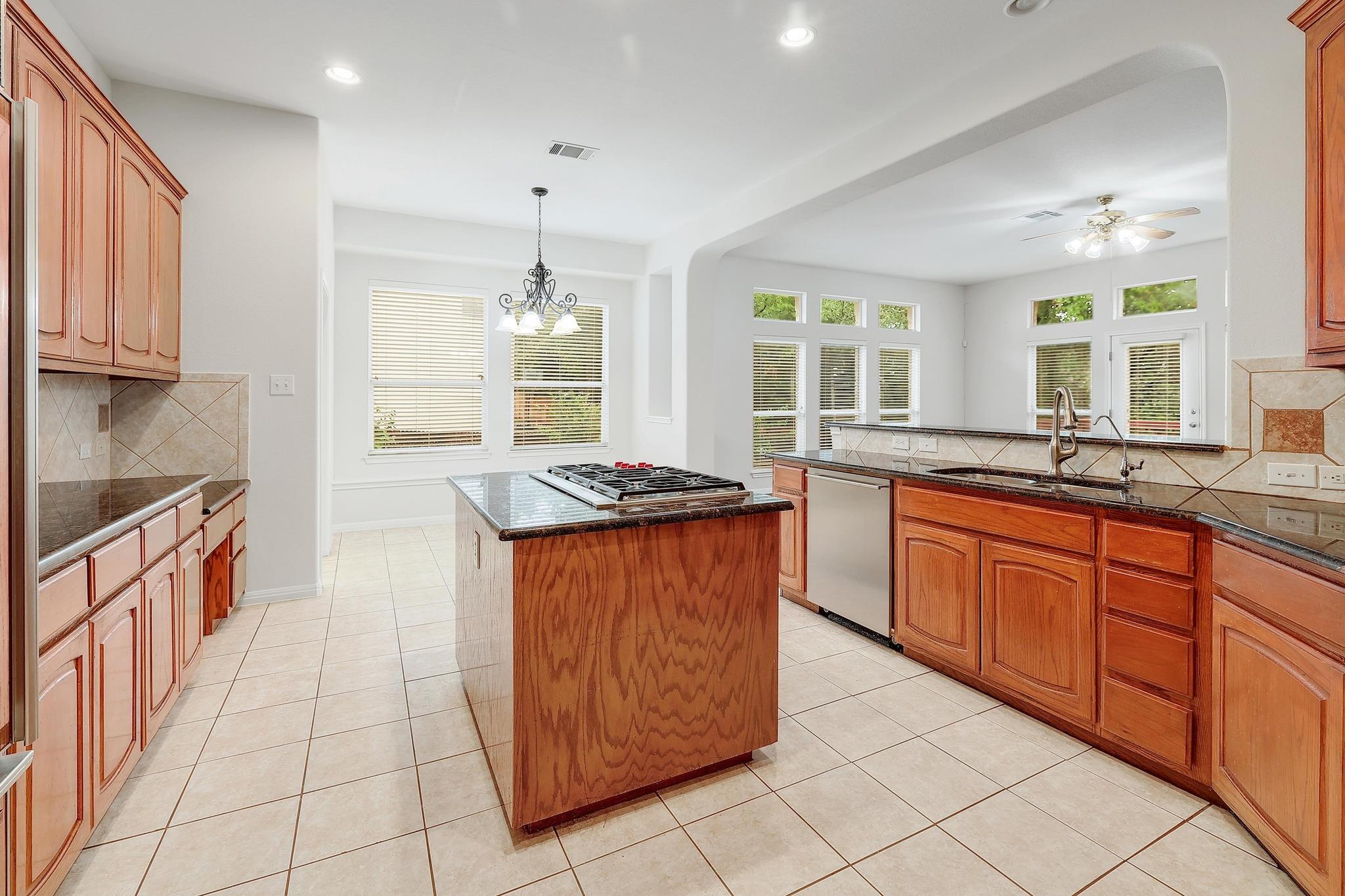 9228 Limoncillo Dr, Austin, TX 78750
