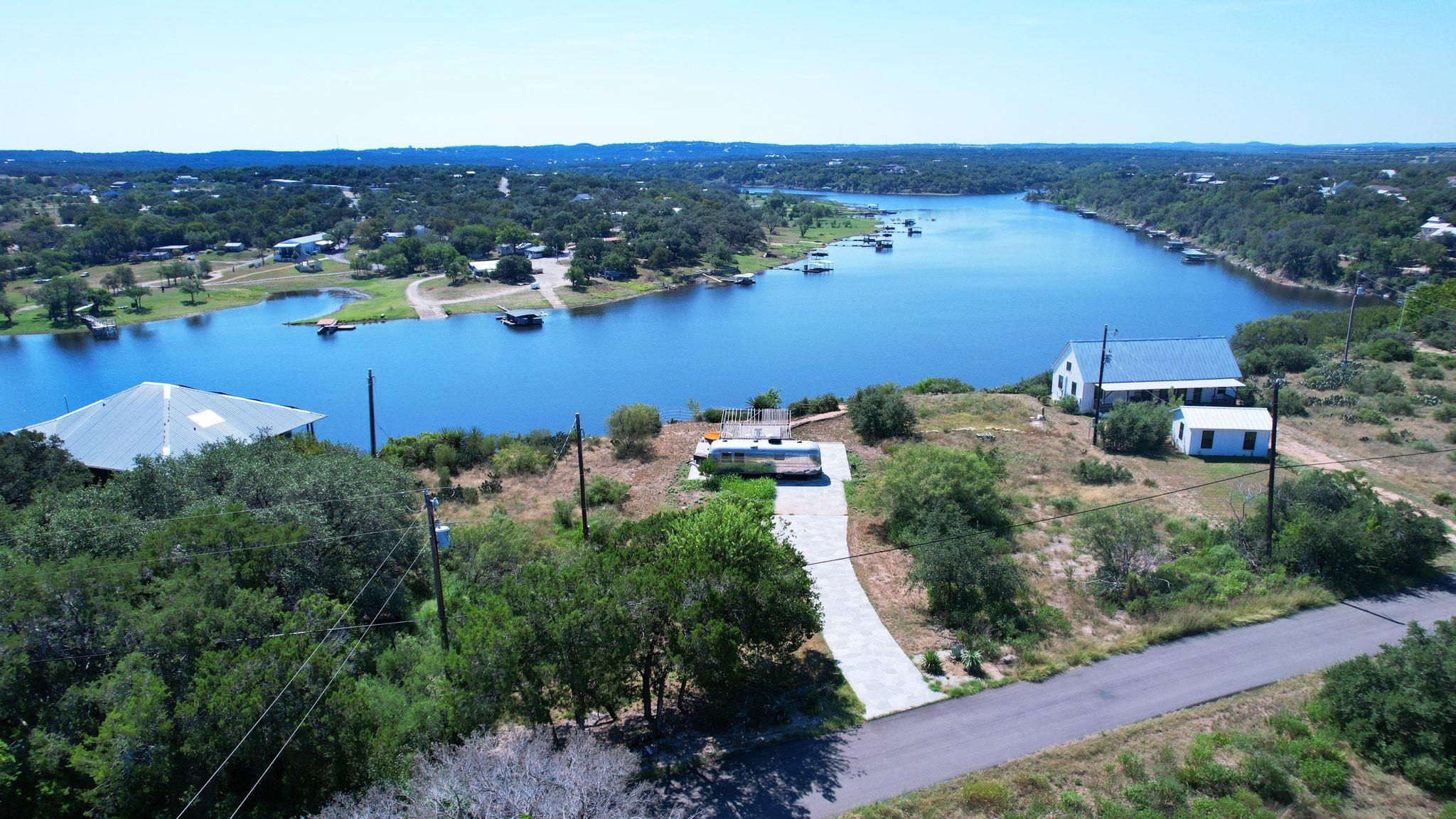 25625 Pedernales Point Dr, Spicewood, TX 78669