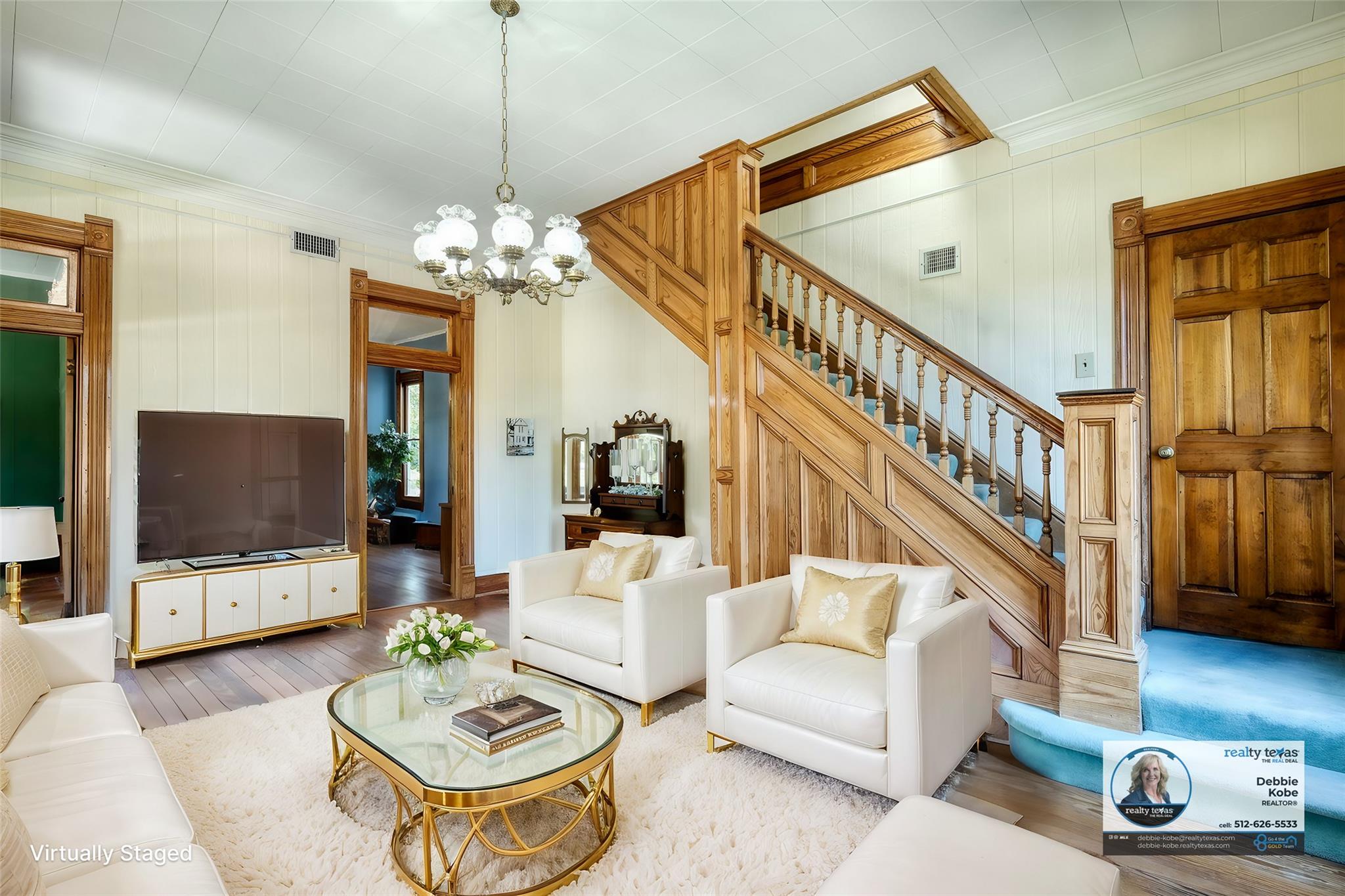602 E Liberty Ave, Round Rock, TX 78664