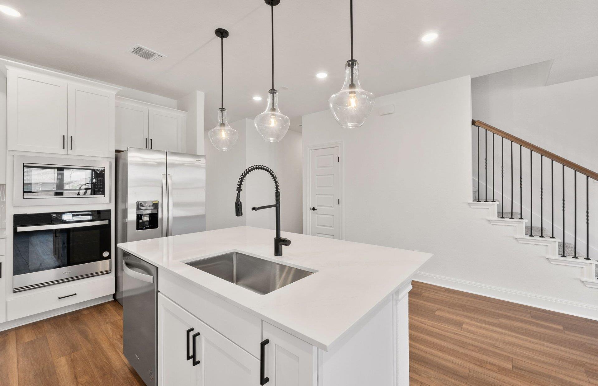 128 Raleigh Dr, Georgetown, TX 78633