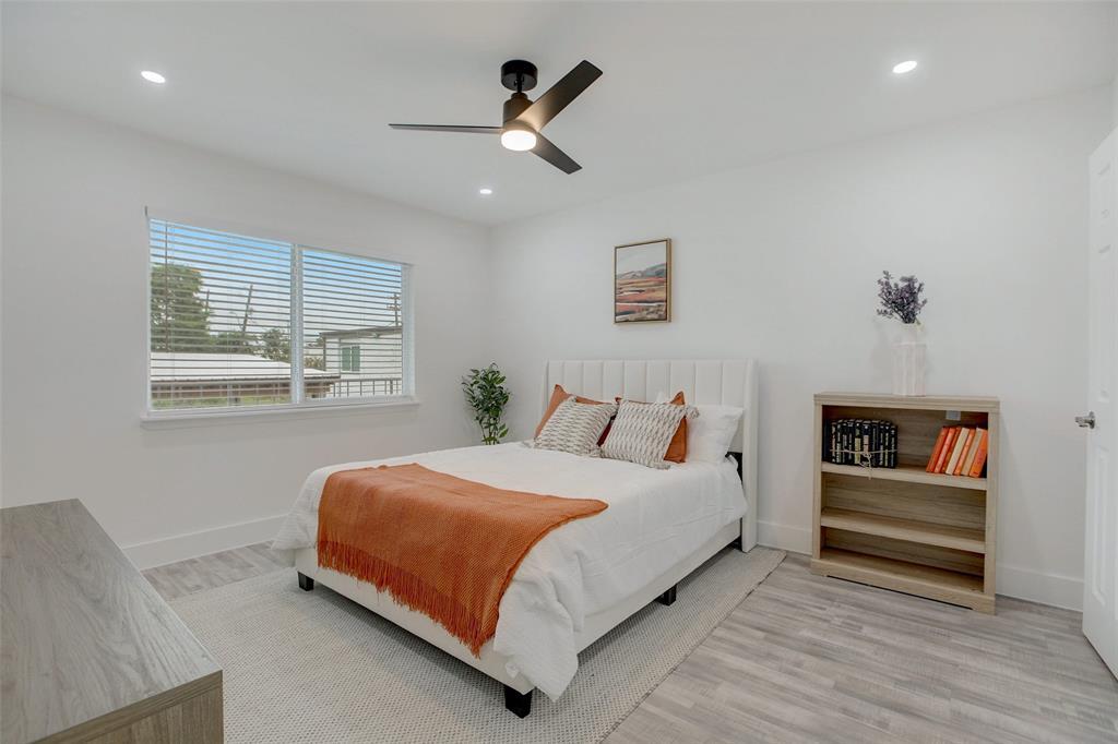 1200 E 52nd St # 207, Austin, TX 78723