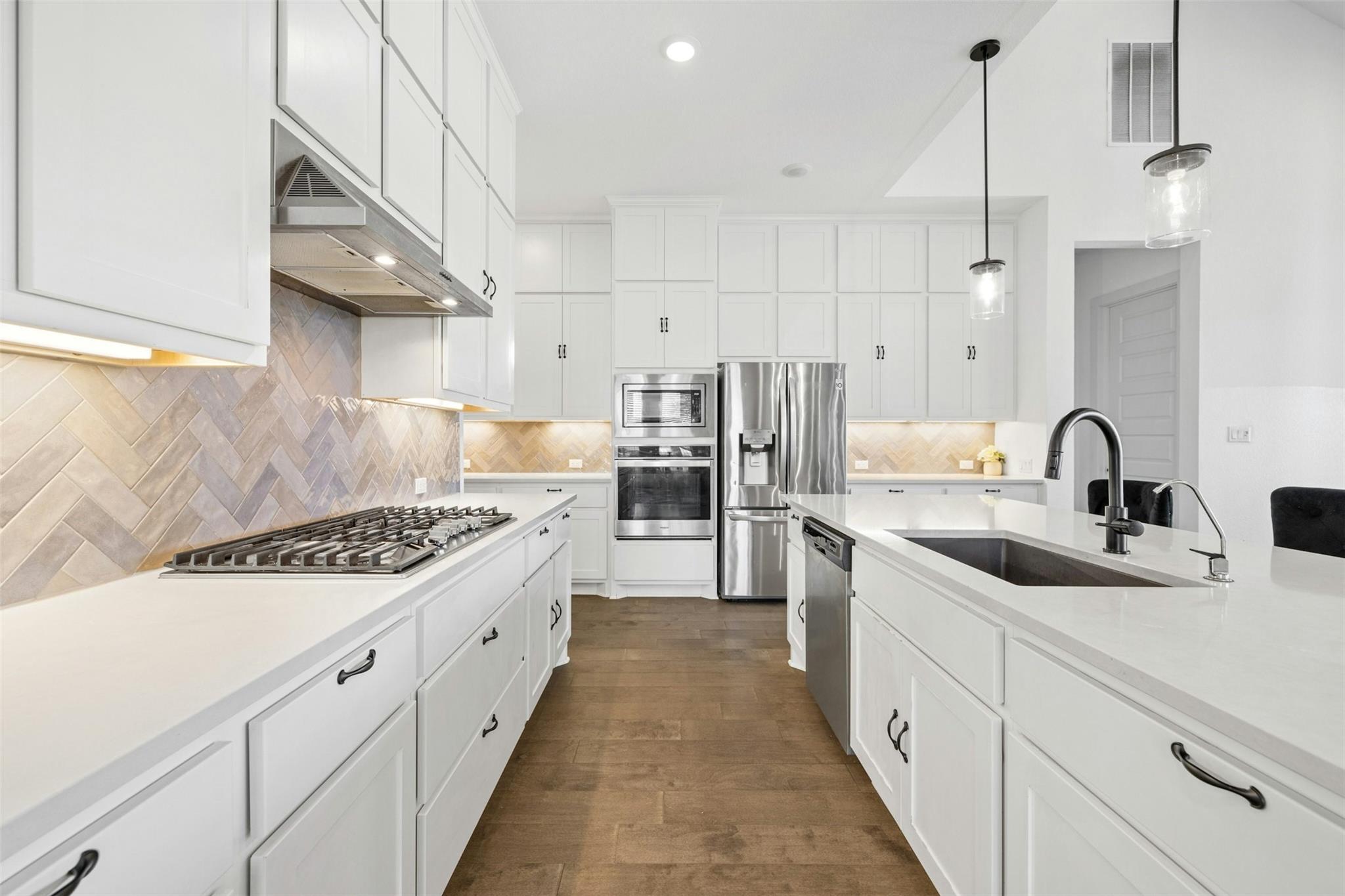 172 Shady Hill Loop, Liberty Hill, TX 78642