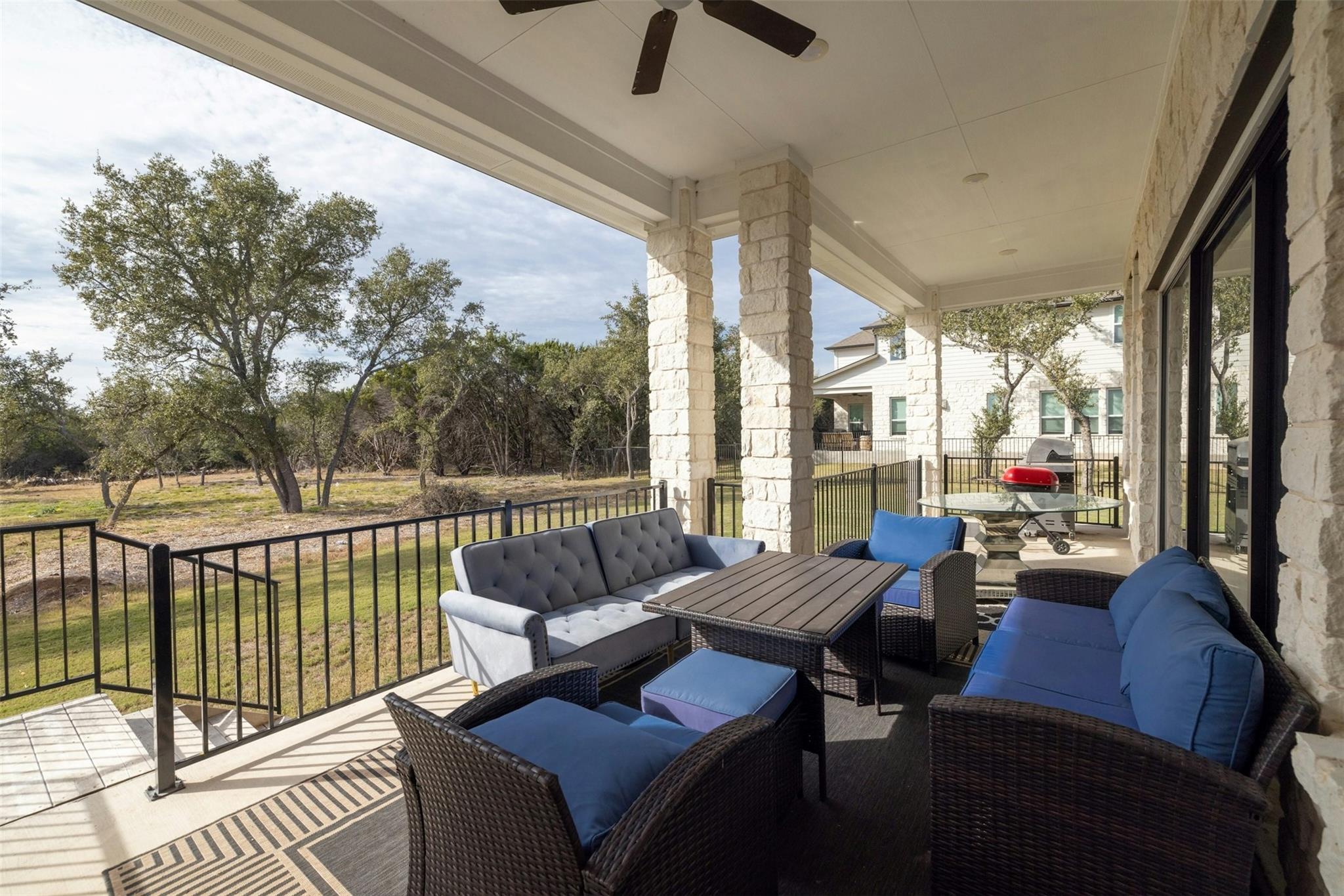 172 Shady Hill Loop, Liberty Hill, TX 78642