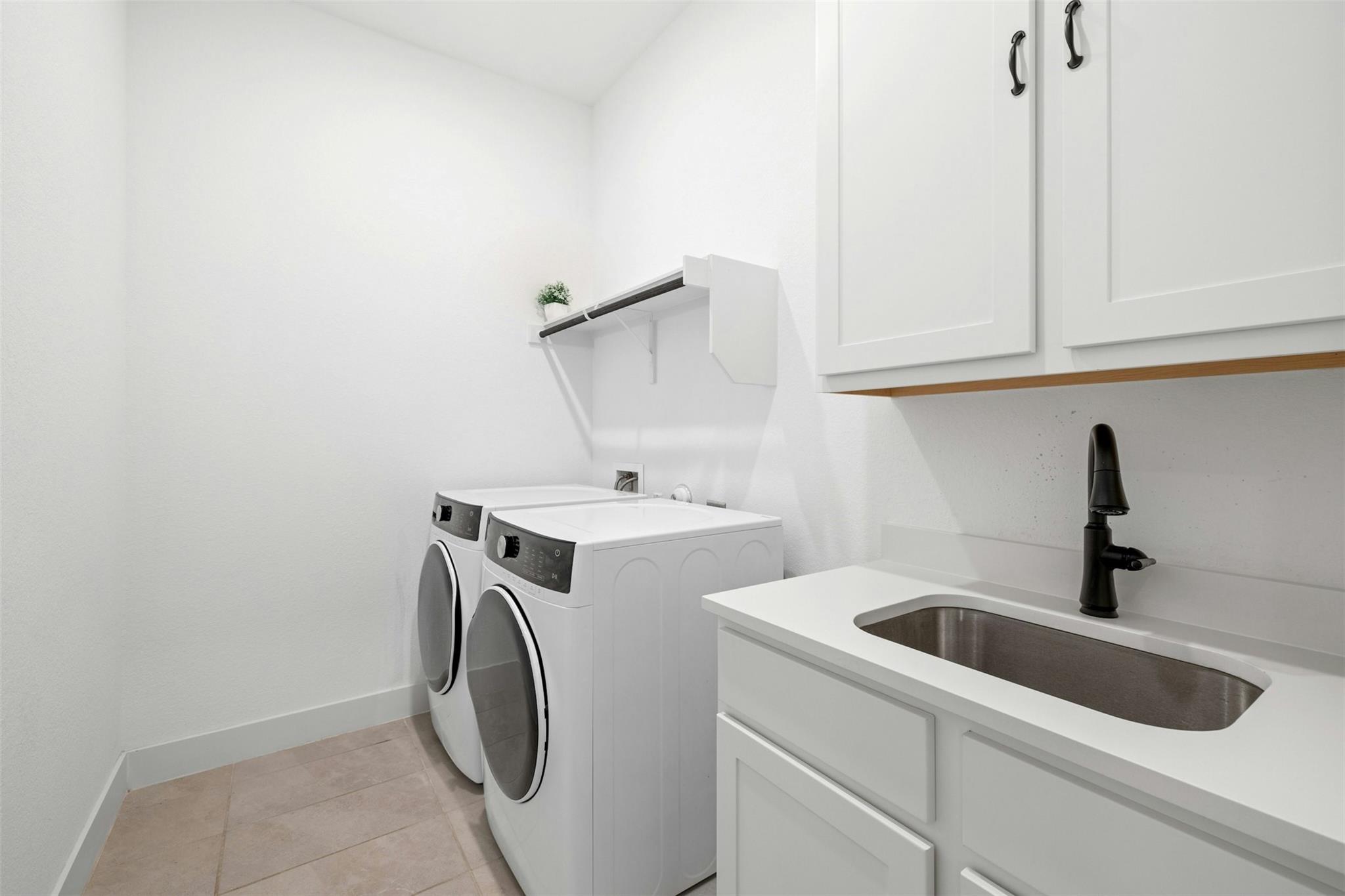 172 Shady Hill Loop, Liberty Hill, TX 78642