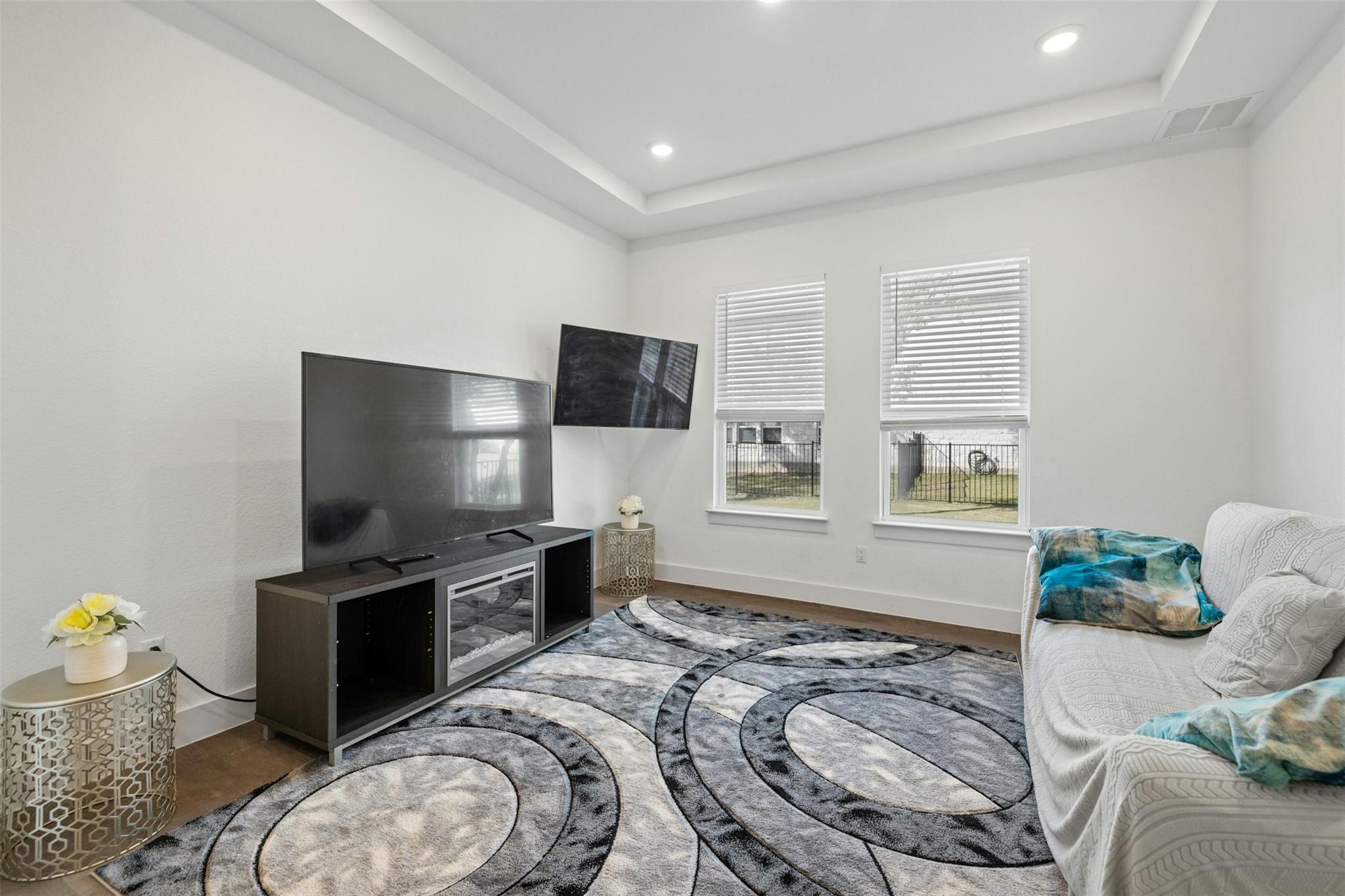 172 Shady Hill Loop, Liberty Hill, TX 78642