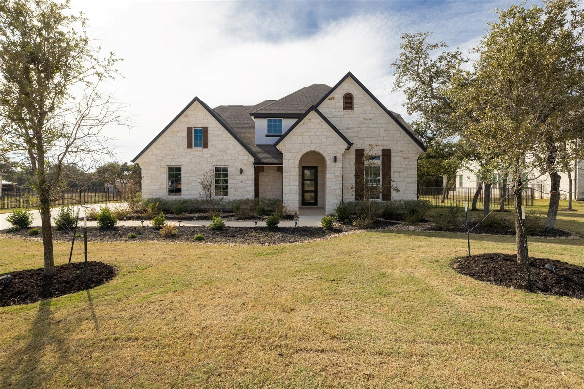 172 Shady Hill Loop, Liberty Hill, TX 78642