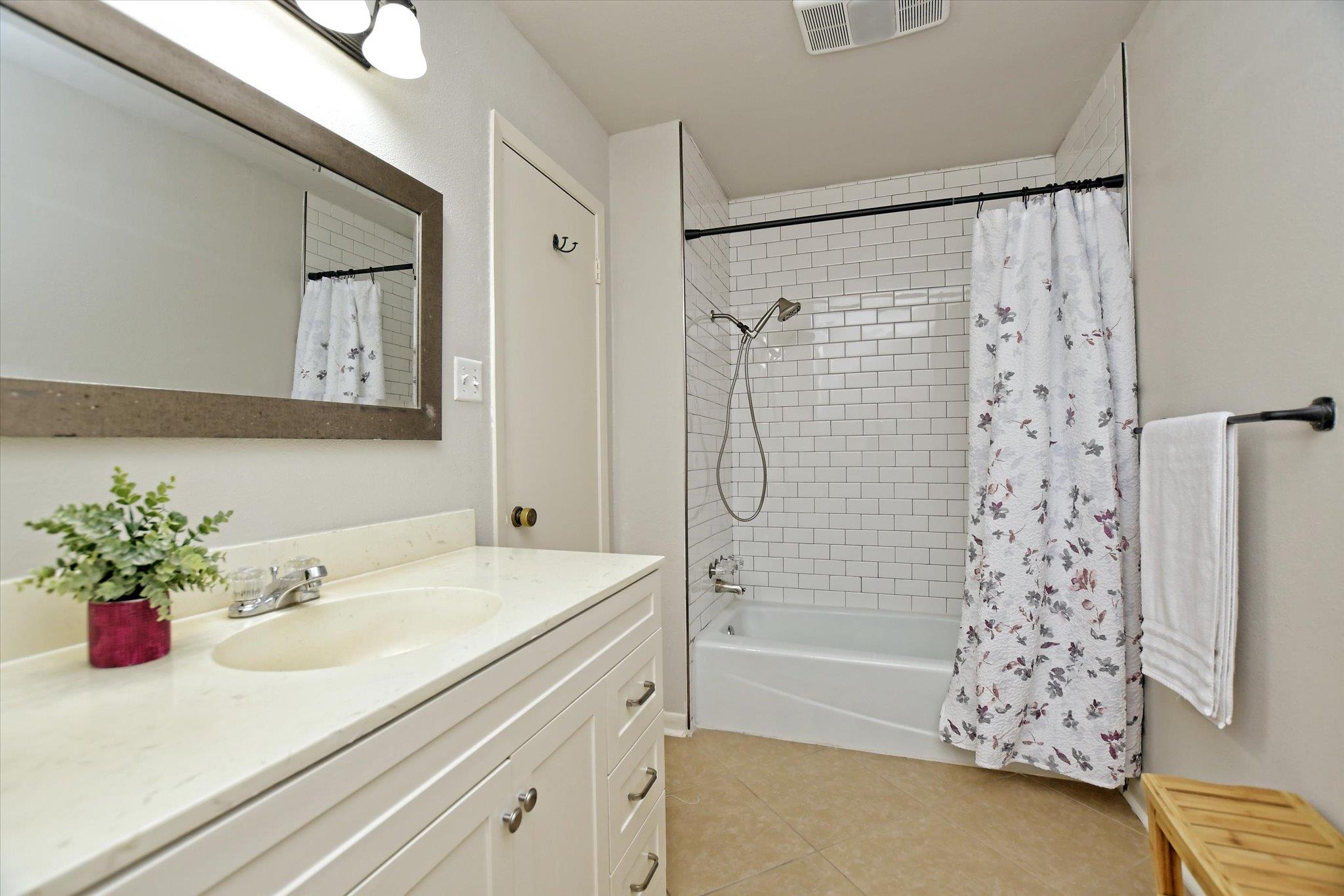 304 White Wing Way, Round Rock, TX 78664
