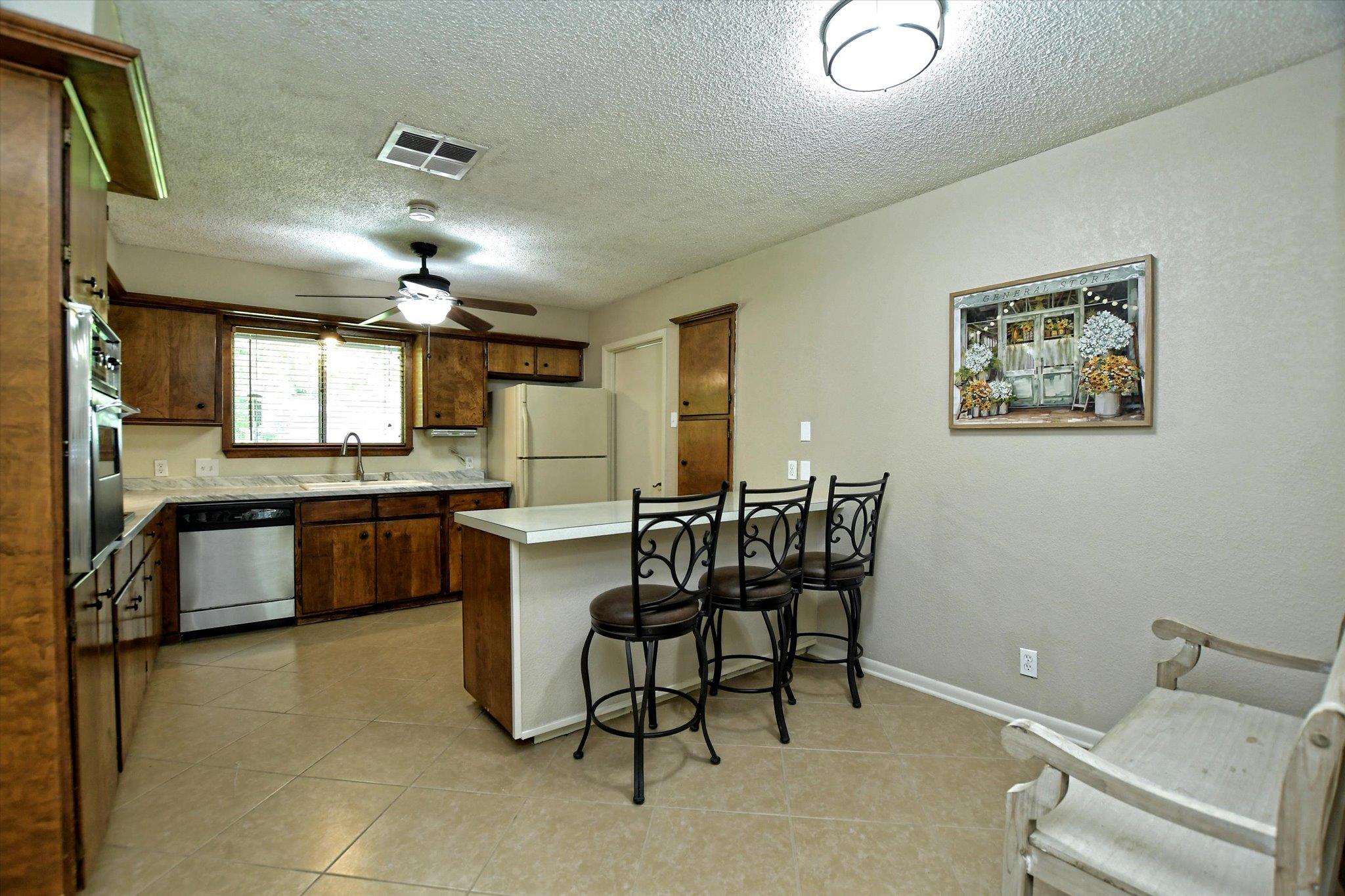 304 White Wing Way, Round Rock, TX 78664