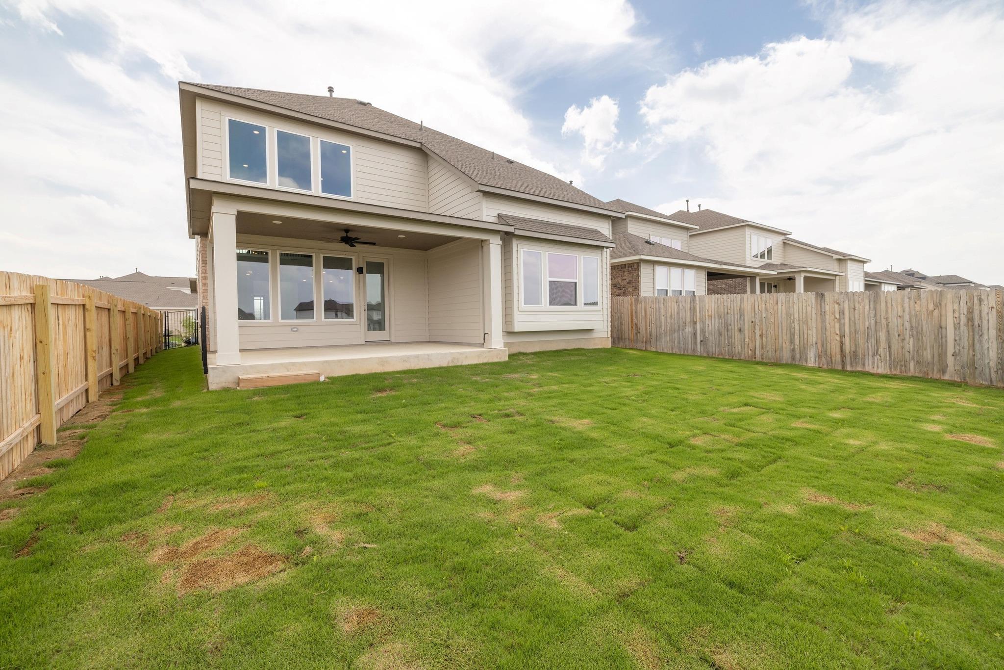 528 Palatino Bnd, Liberty Hill, TX 78642